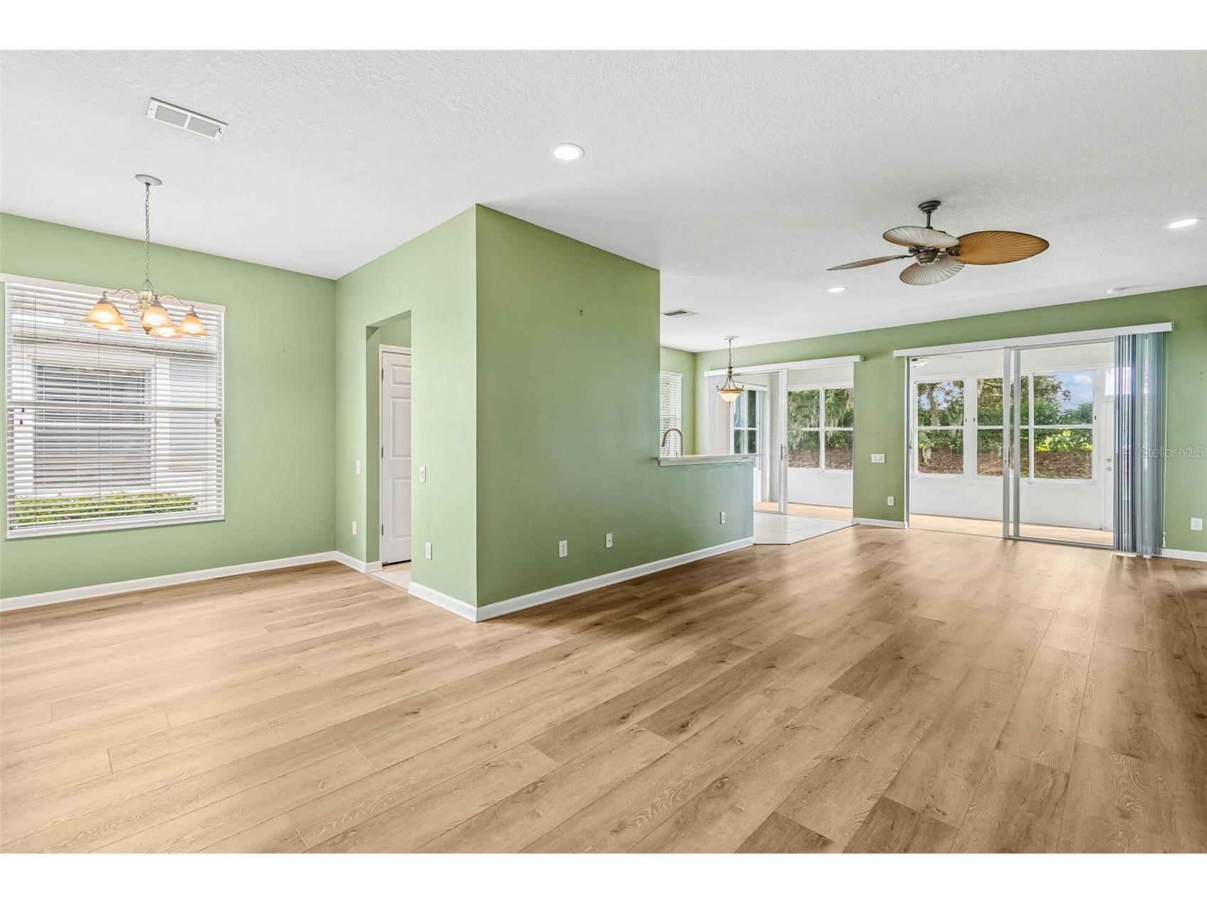 10448 48th Court E Parrish FL 34219 A4695390 image7