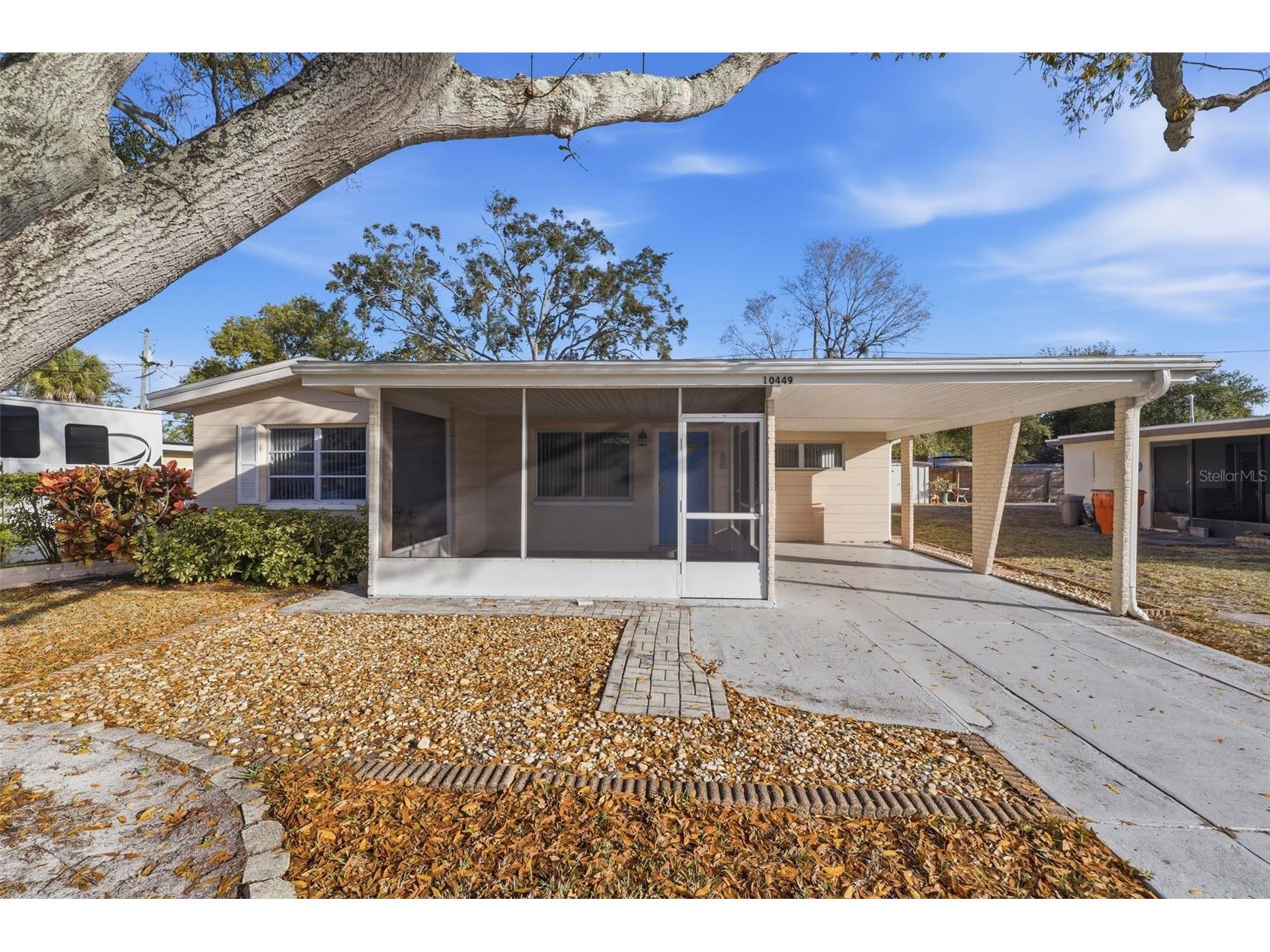 10449 53rd Avenue N Saint Petersburg FL 33708 TB8478119 image1