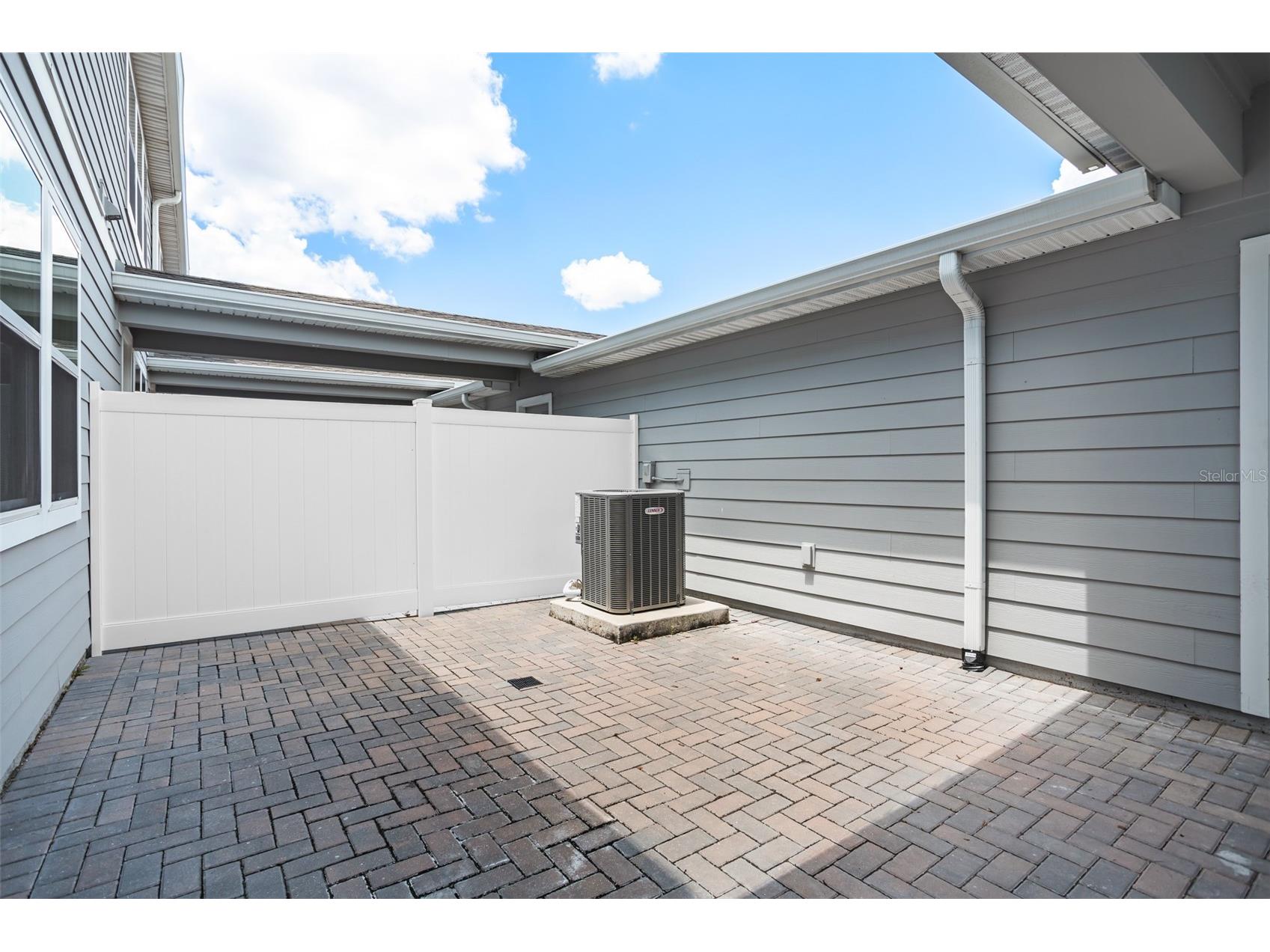 10449 Folly Beach Road Orlando FL 32827 O6409196 image32