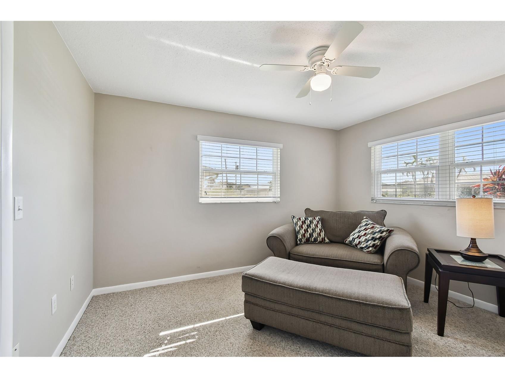 1045 44th Avenue NE Saint Petersburg FL 33703 TB8421026 image16