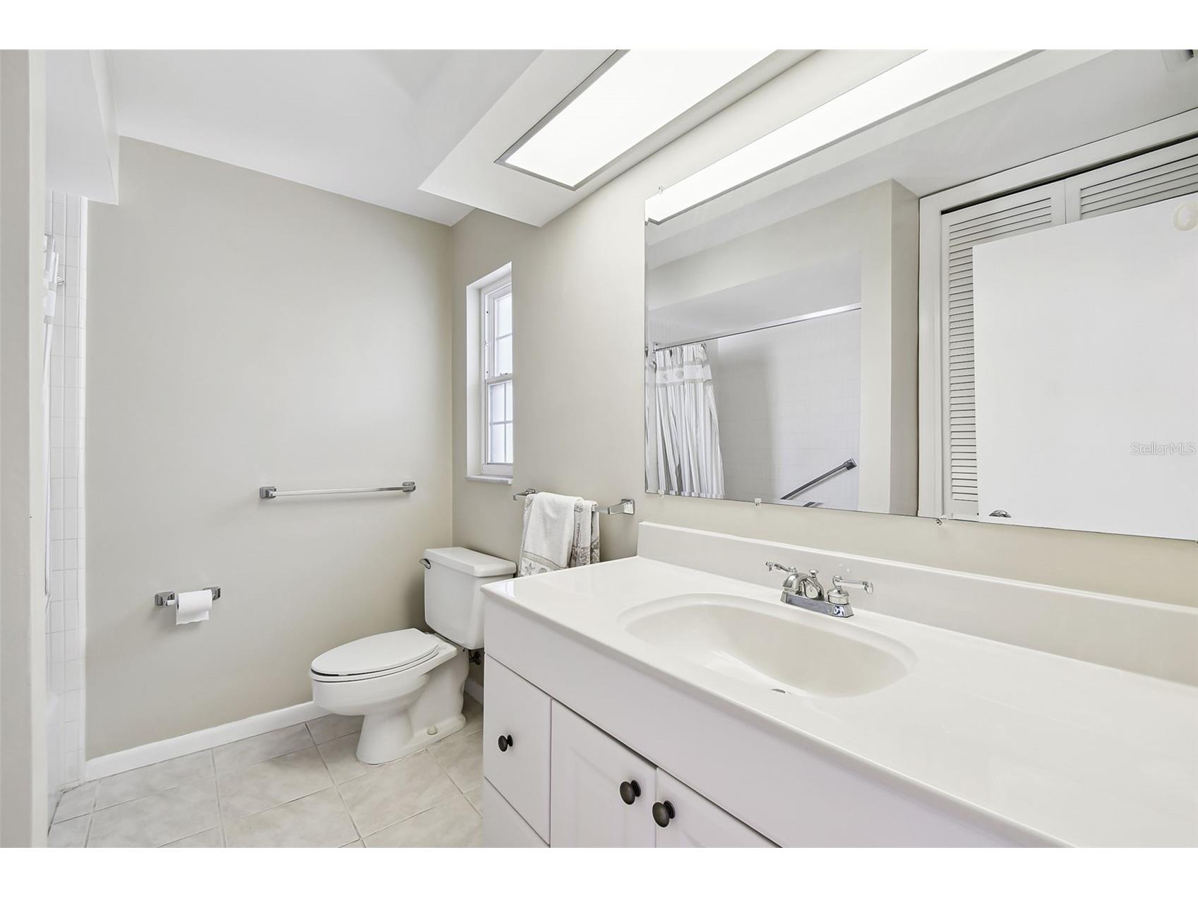 1045 44th Avenue NE Saint Petersburg FL 33703 TB8421026 image17