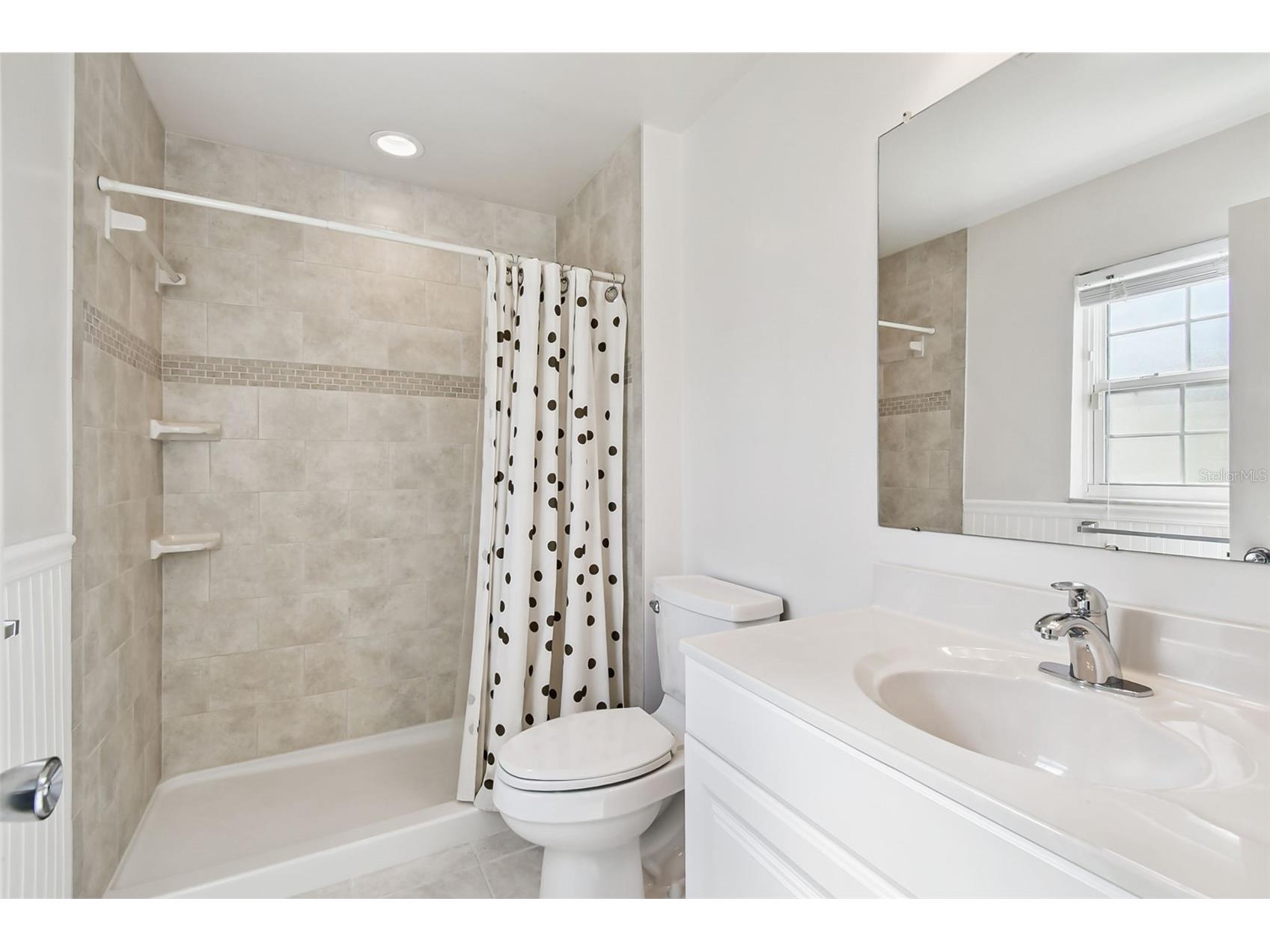 1045 44th Avenue NE Saint Petersburg FL 33703 TB8421026 image20