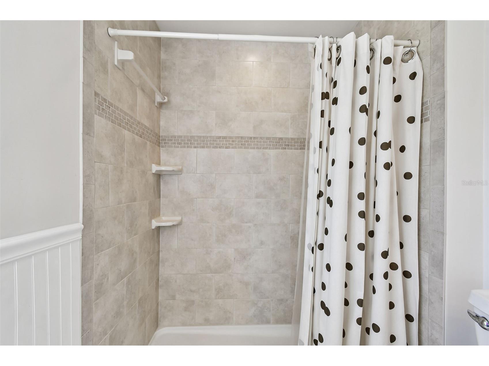 1045 44th Avenue NE Saint Petersburg FL 33703 TB8421026 image21