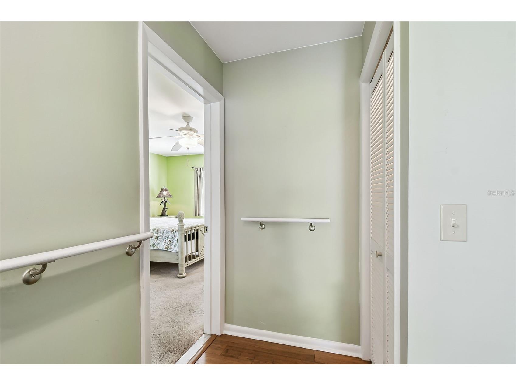 1045 44th Avenue NE Saint Petersburg FL 33703 TB8421026 image22