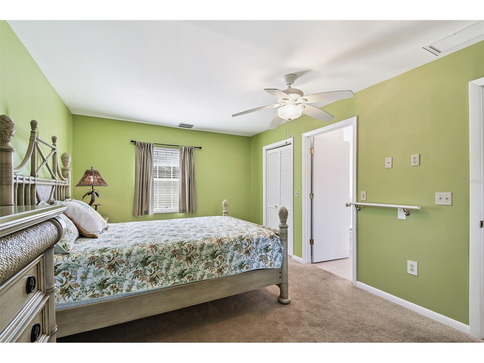 1045 44th Avenue NE Saint Petersburg FL 33703 TB8421026 image25