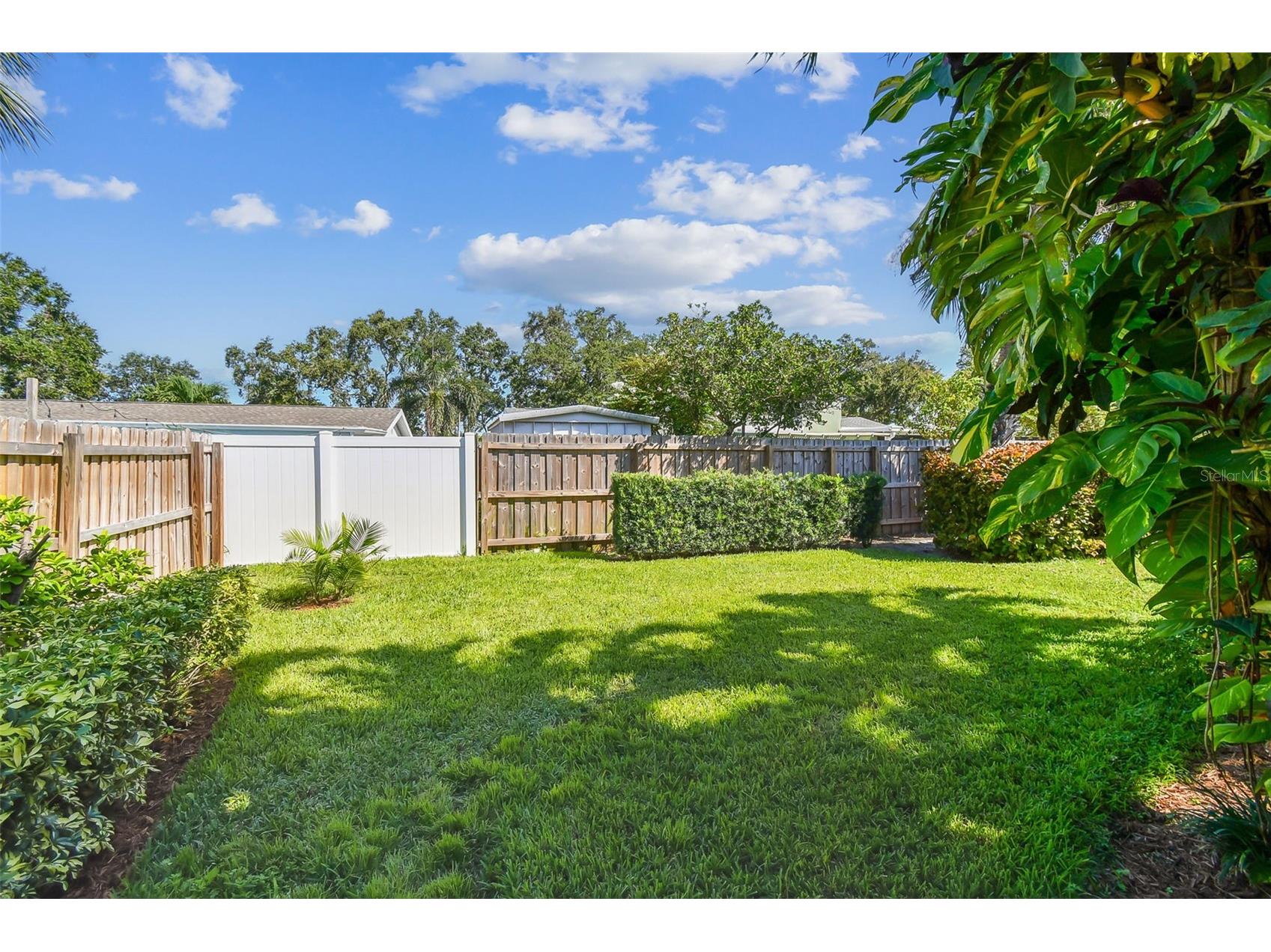 1045 44th Avenue NE Saint Petersburg FL 33703 TB8421026 image34