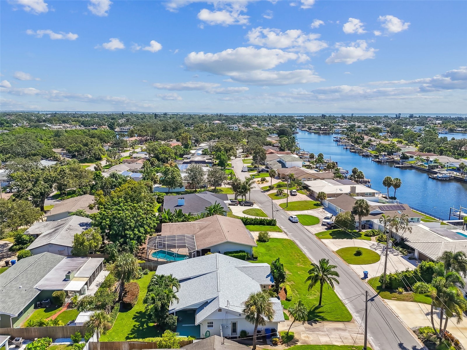 1045 44th Avenue NE Saint Petersburg FL 33703 TB8421026 image43