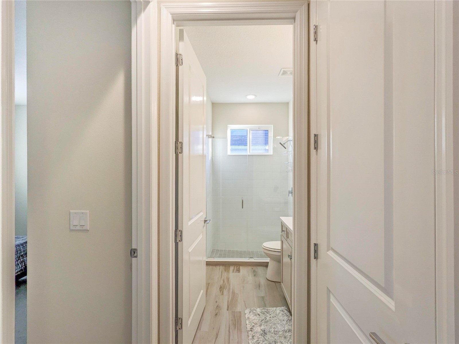 1045 Crosswind Avenue Sarasota FL 34240 A4685682 image22