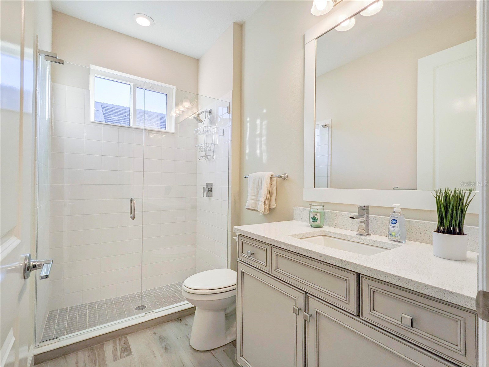 1045 Crosswind Avenue Sarasota FL 34240 A4685682 image25