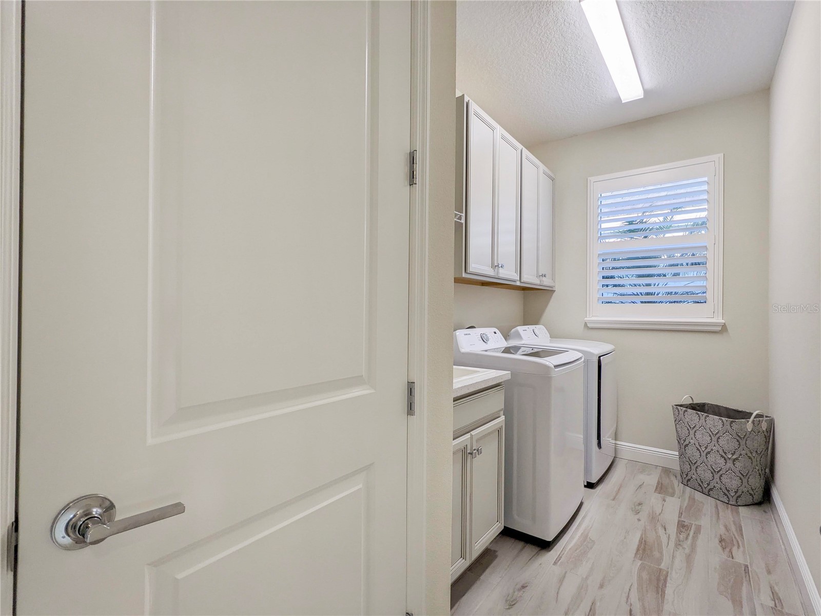 1045 Crosswind Avenue Sarasota FL 34240 A4685682 image26