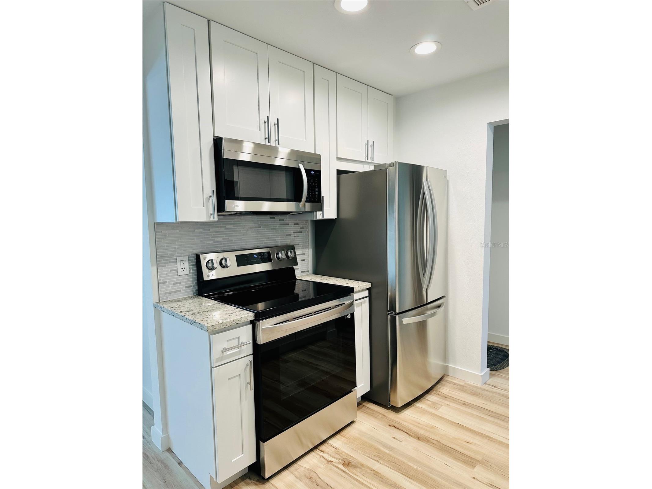 1045 Cumberland Road Venice FL 34293 A4687516 image10
