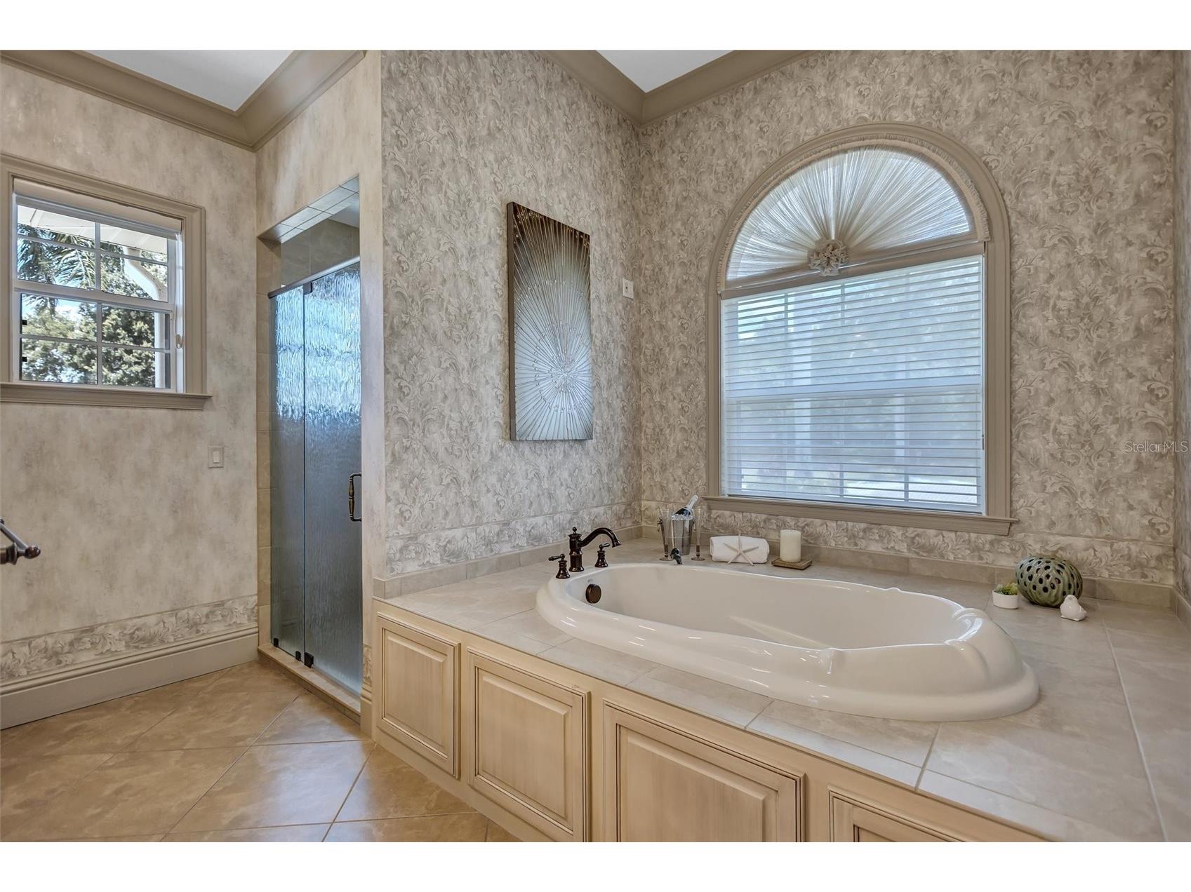1045 Fox Creek Drive Sarasota FL 34240 A4694380 image33
