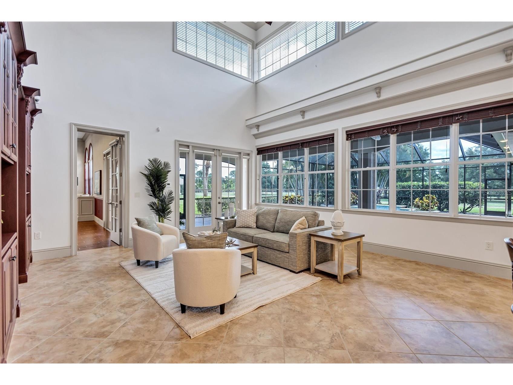 1045 Fox Creek Drive Sarasota FL 34240 A4694380 image47
