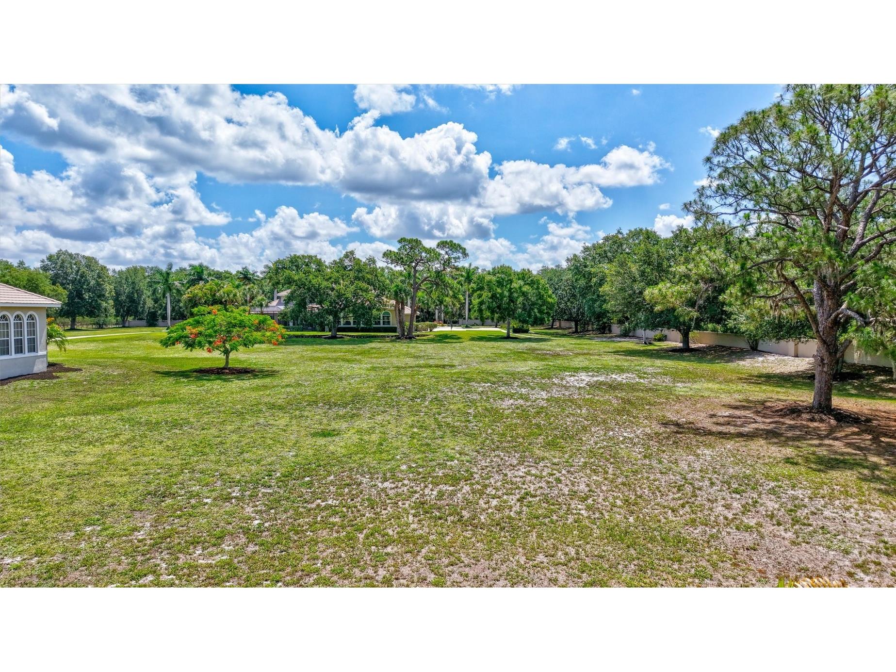 1045 Fox Creek Drive Sarasota FL 34240 A4694380 image95