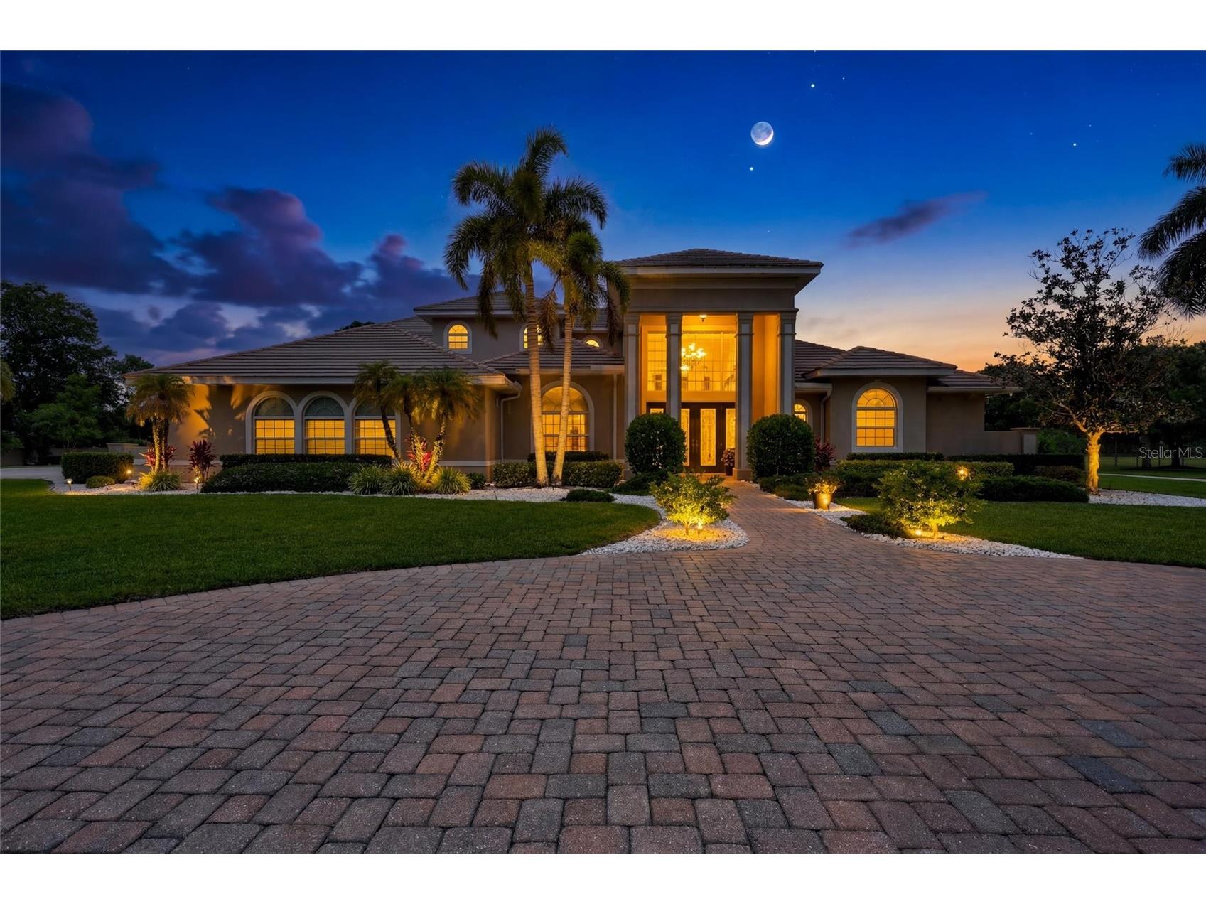 1045 Fox Creek Drive Sarasota FL 34240 A4694380 image96