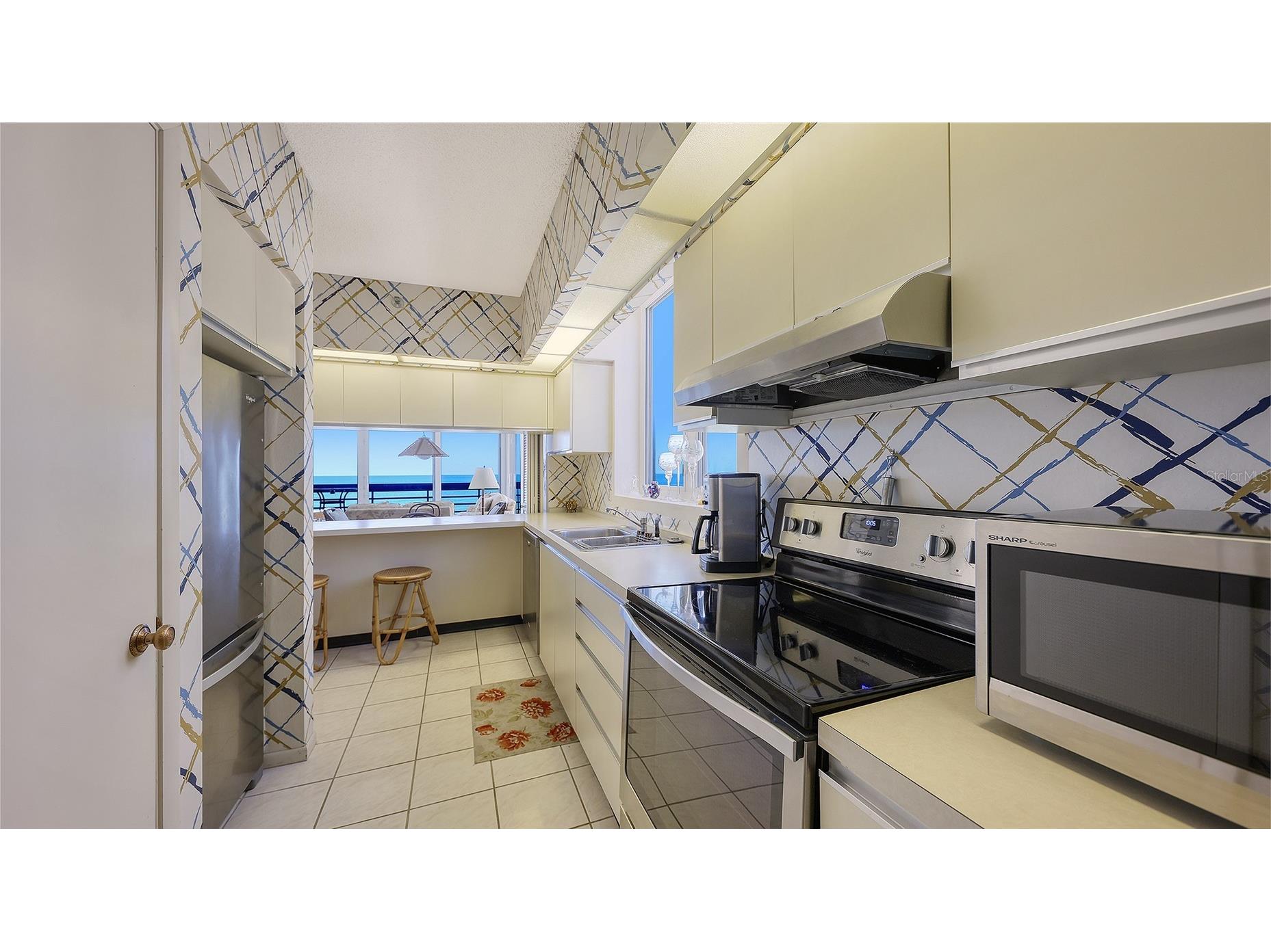 1045 Gulf Of Mexico Drive #301 Longboat Key FL 34228 A4694202 image14