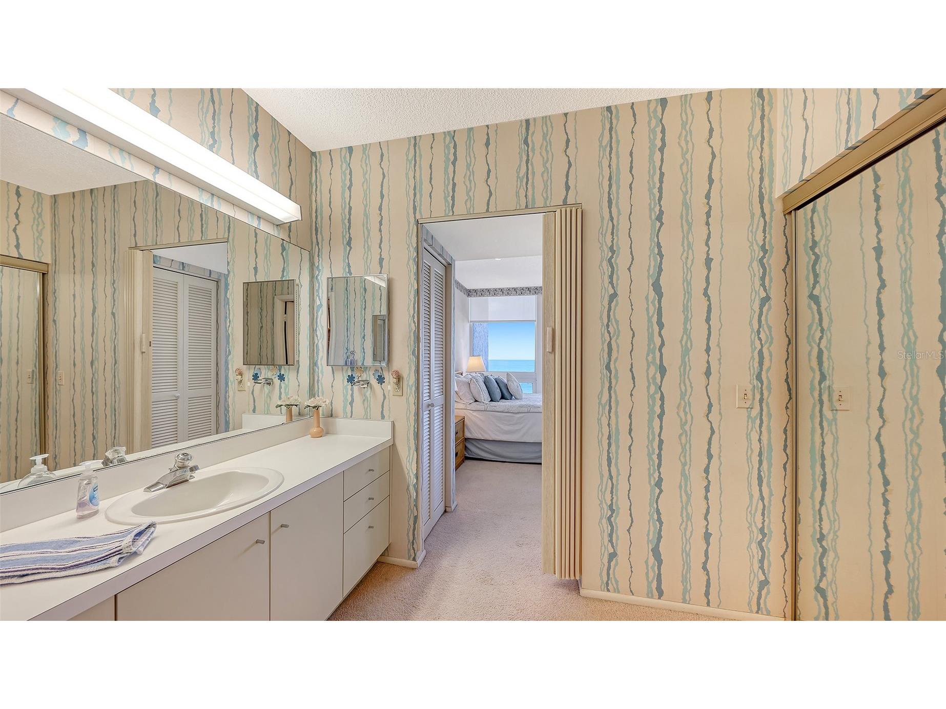 1045 Gulf Of Mexico Drive #301 Longboat Key FL 34228 A4694202 image27