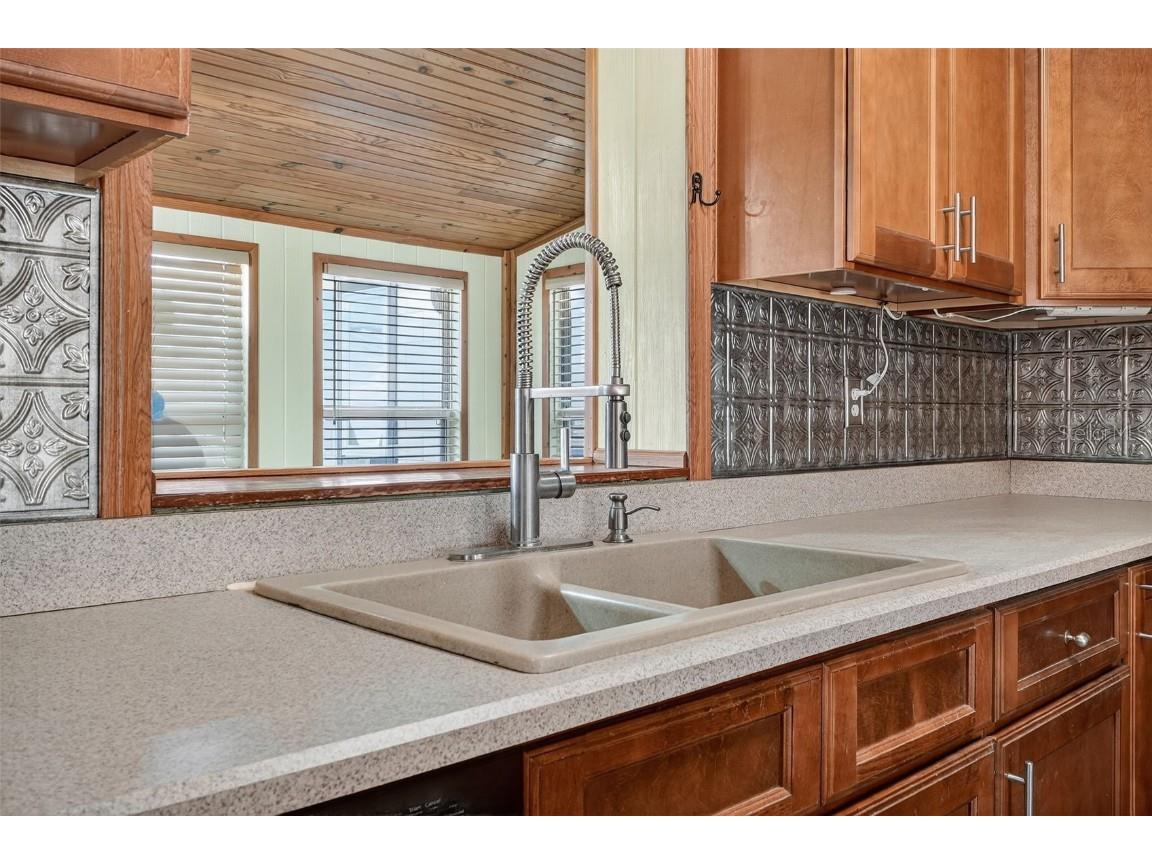 1045 Hampton Road Daytona Beach FL 32114 FC314085 image11