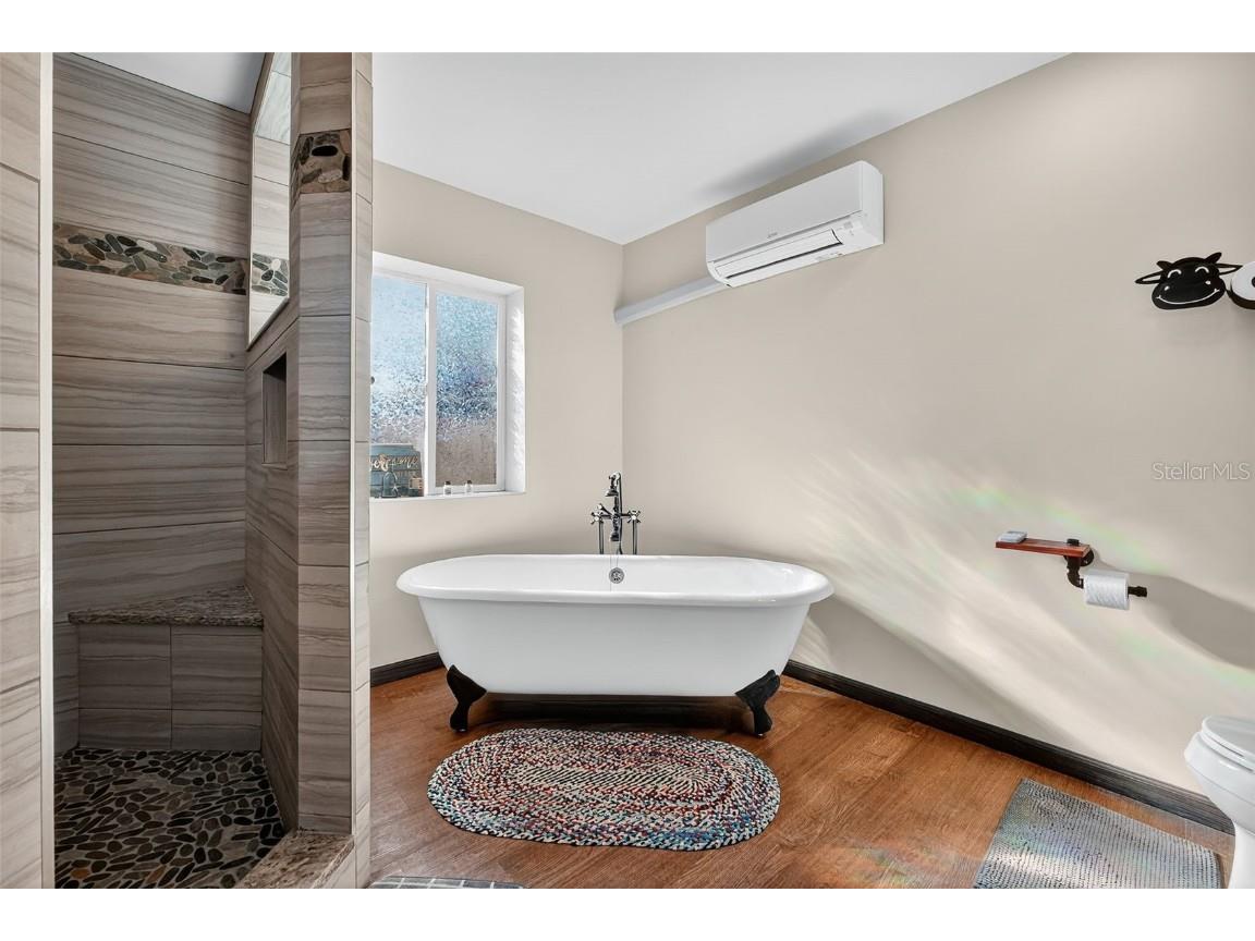 1045 Hampton Road Daytona Beach FL 32114 FC314085 image25