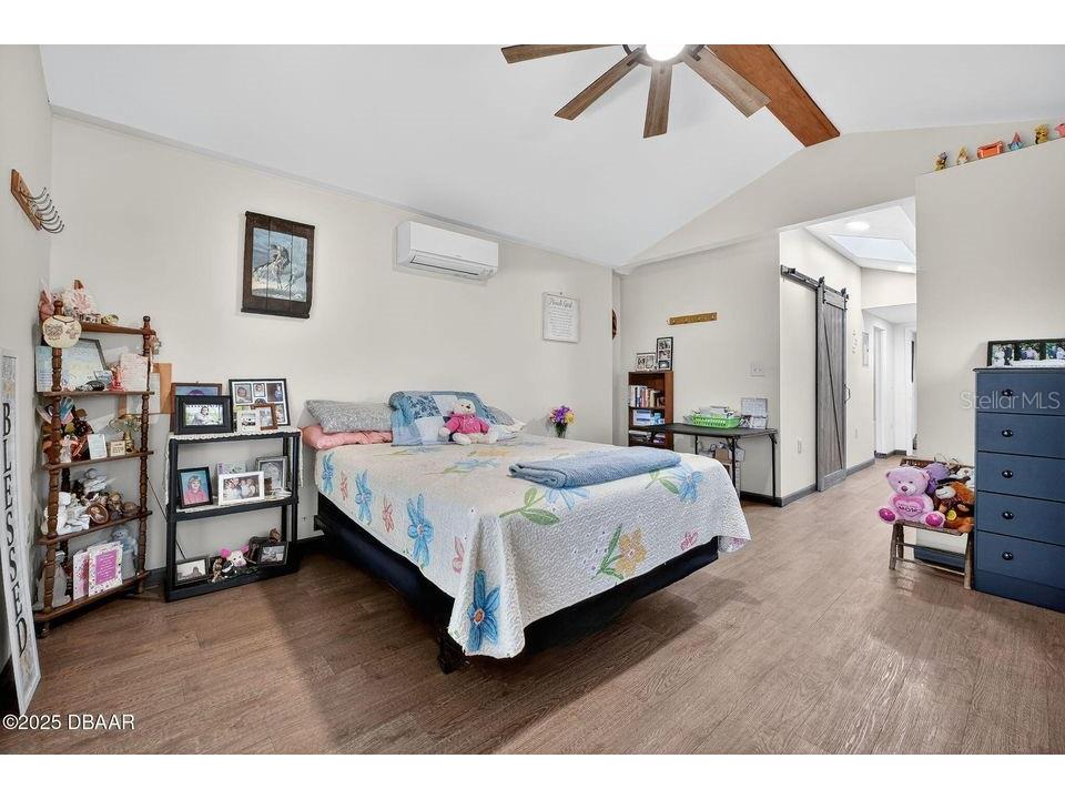 1045 Hampton Road Daytona Beach FL 32114 FC314085 image27