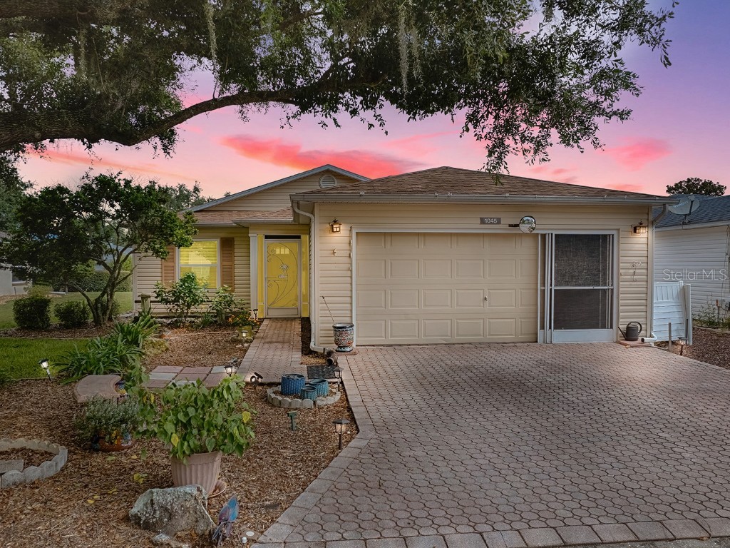 1045 Meadowbend Drive Leesburg FL 34748 G5086075 image1