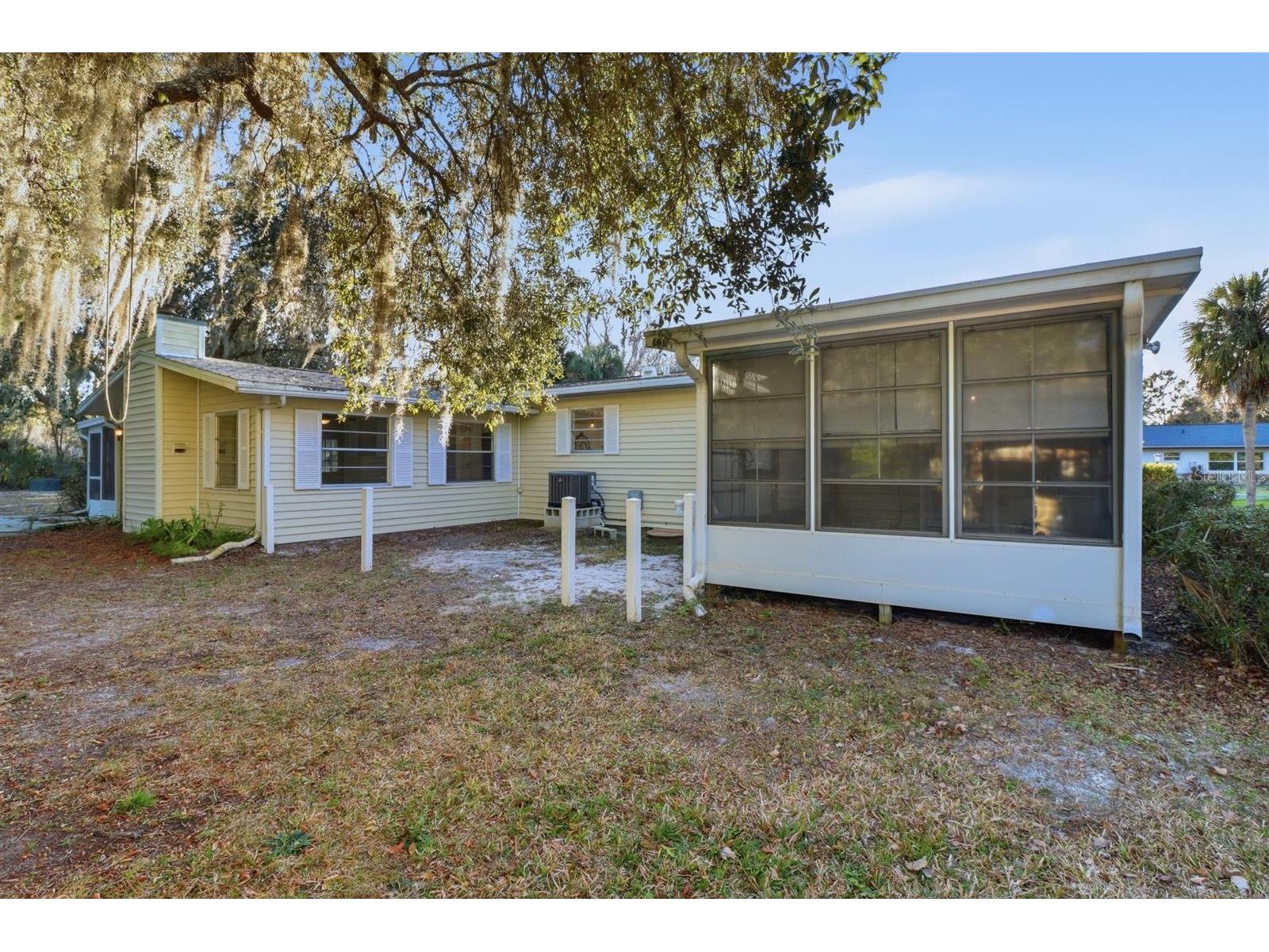 1045 N Fan Palm Point Crystal River FL 34429 TB8472159 image39
