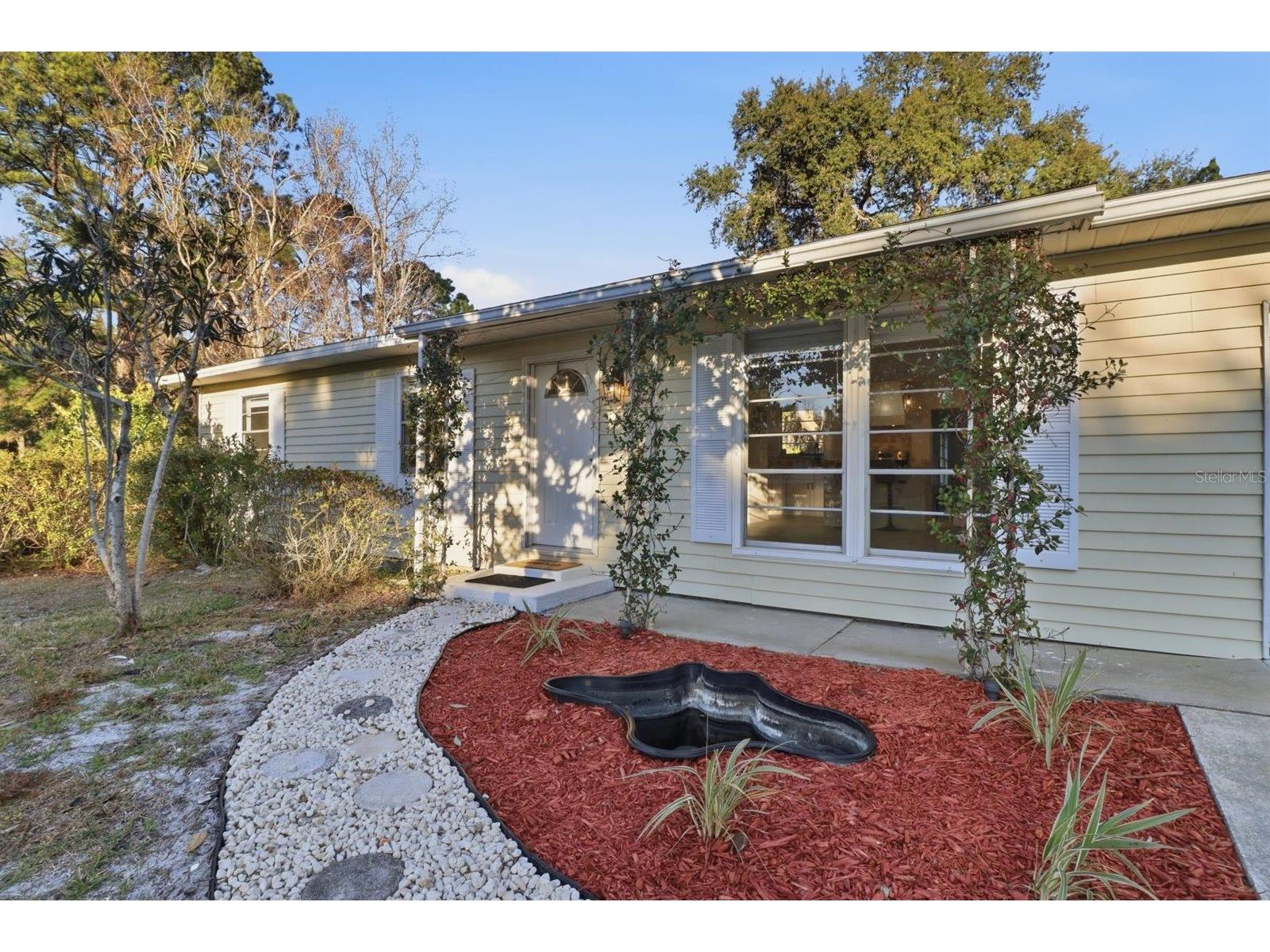 1045 N Fan Palm Point Crystal River FL 34429 TB8472159 image7