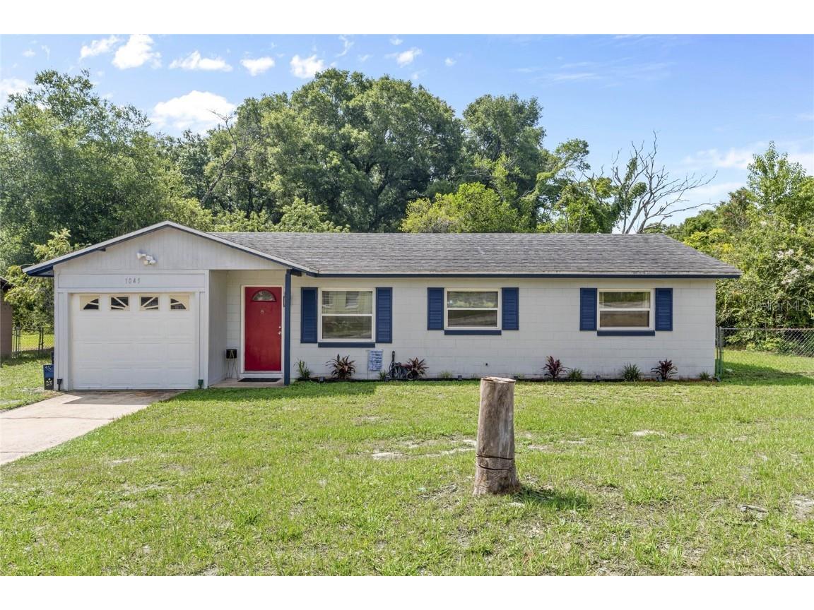 1045 Oaktree Lane Deland FL 32720 V4936635 image1