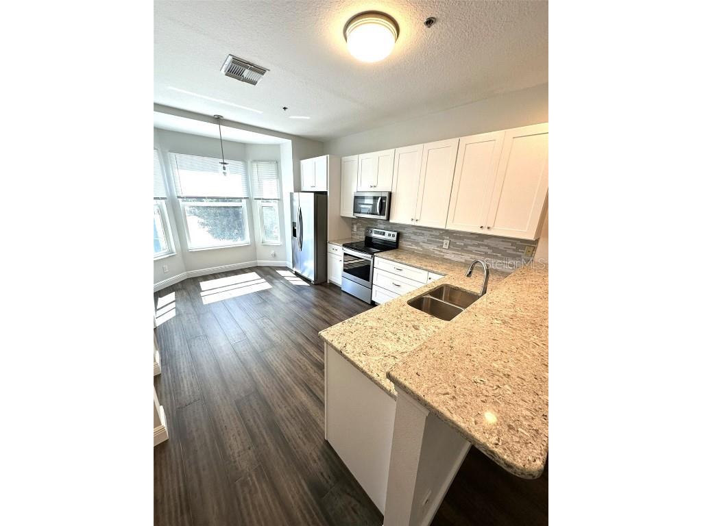 1045 Pinellas Bayway S Tierra Verde FL 33715 TB8441277 image4