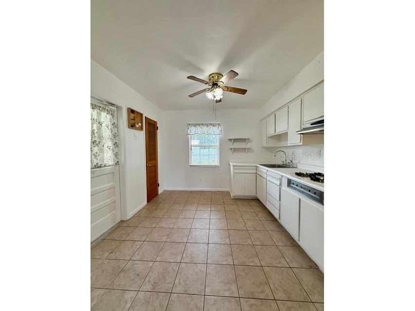 10450 Eastside Avenue Brooksville FL 34601 W7886252 image6