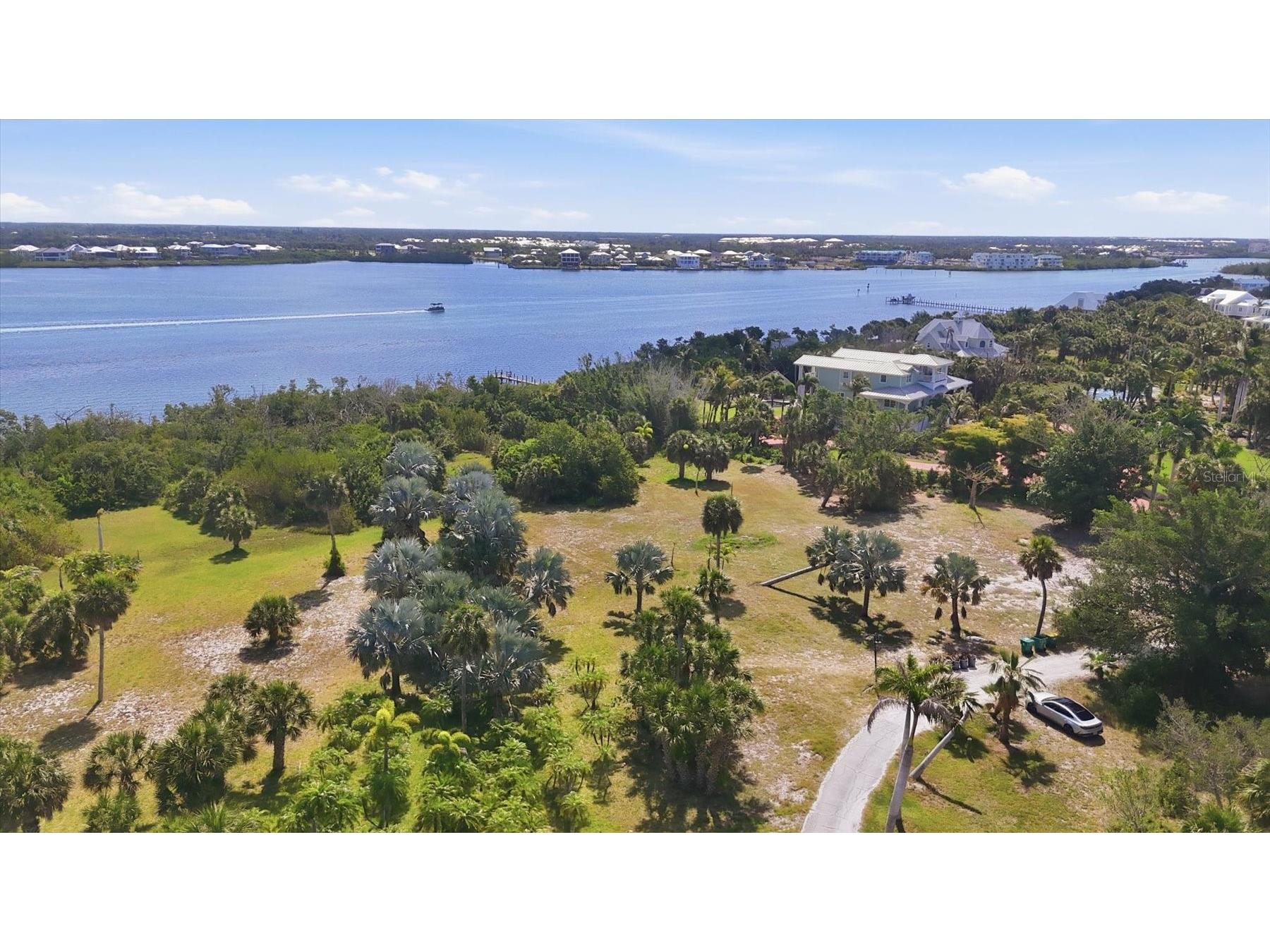 10450 Sunny Dreams Terrace Placida FL 33946 - LEMON BAY D6147186 image2