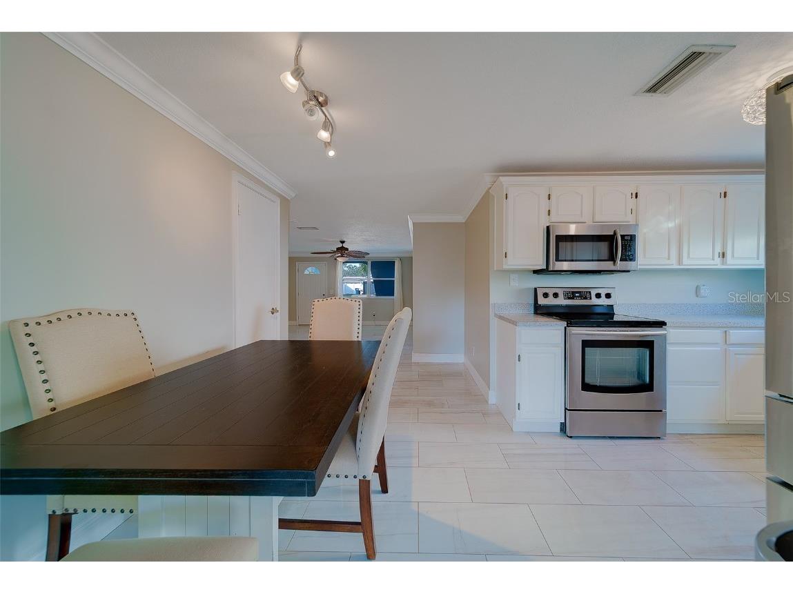 10451 119th Street Largo FL 33778 TB8446873 image16