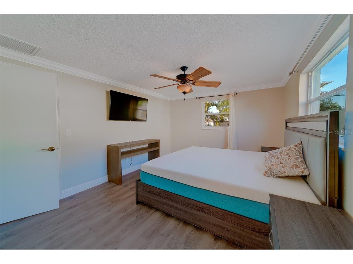 10451 119th Street Largo FL 33778 TB8446873 image8