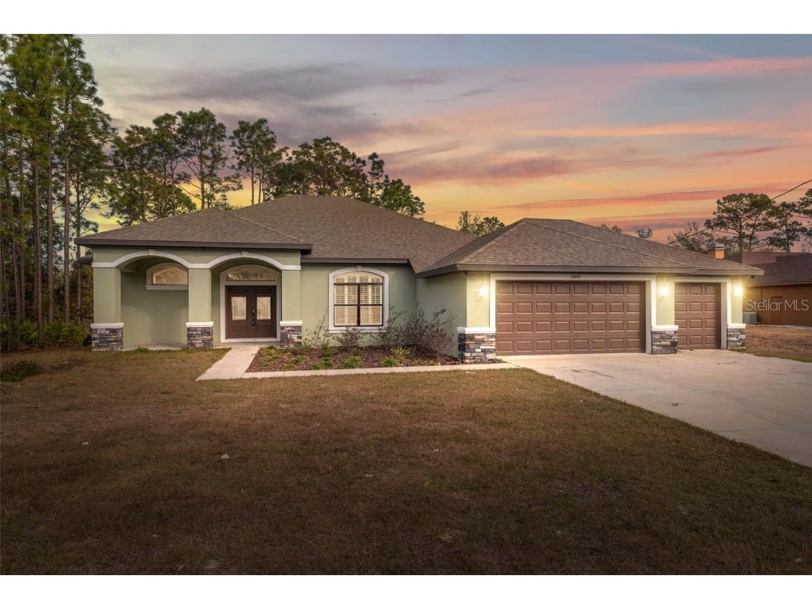 10451 Gypsy Avenue Weeki Wachee FL 34613 W7870965 image1