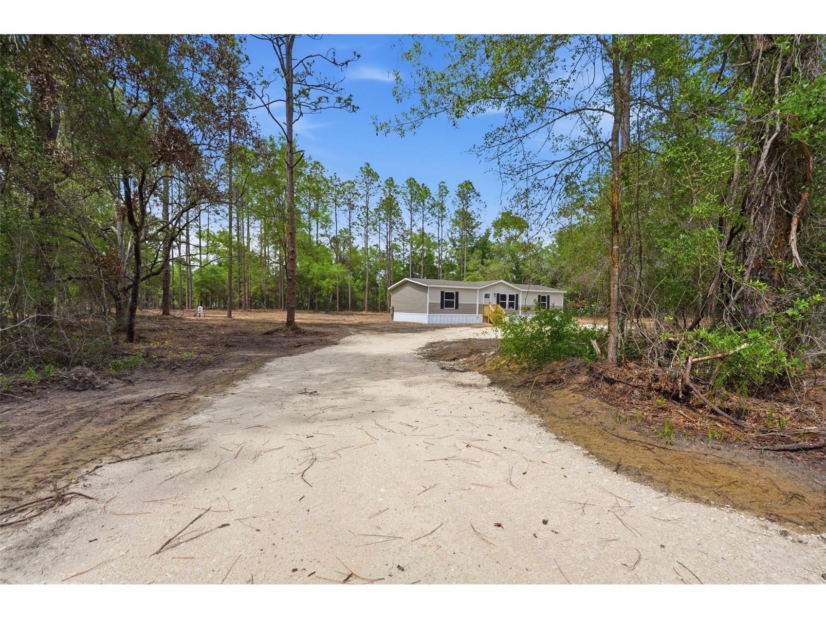 10451 NE 81st Street Bronson FL 32621 OM725292 image7