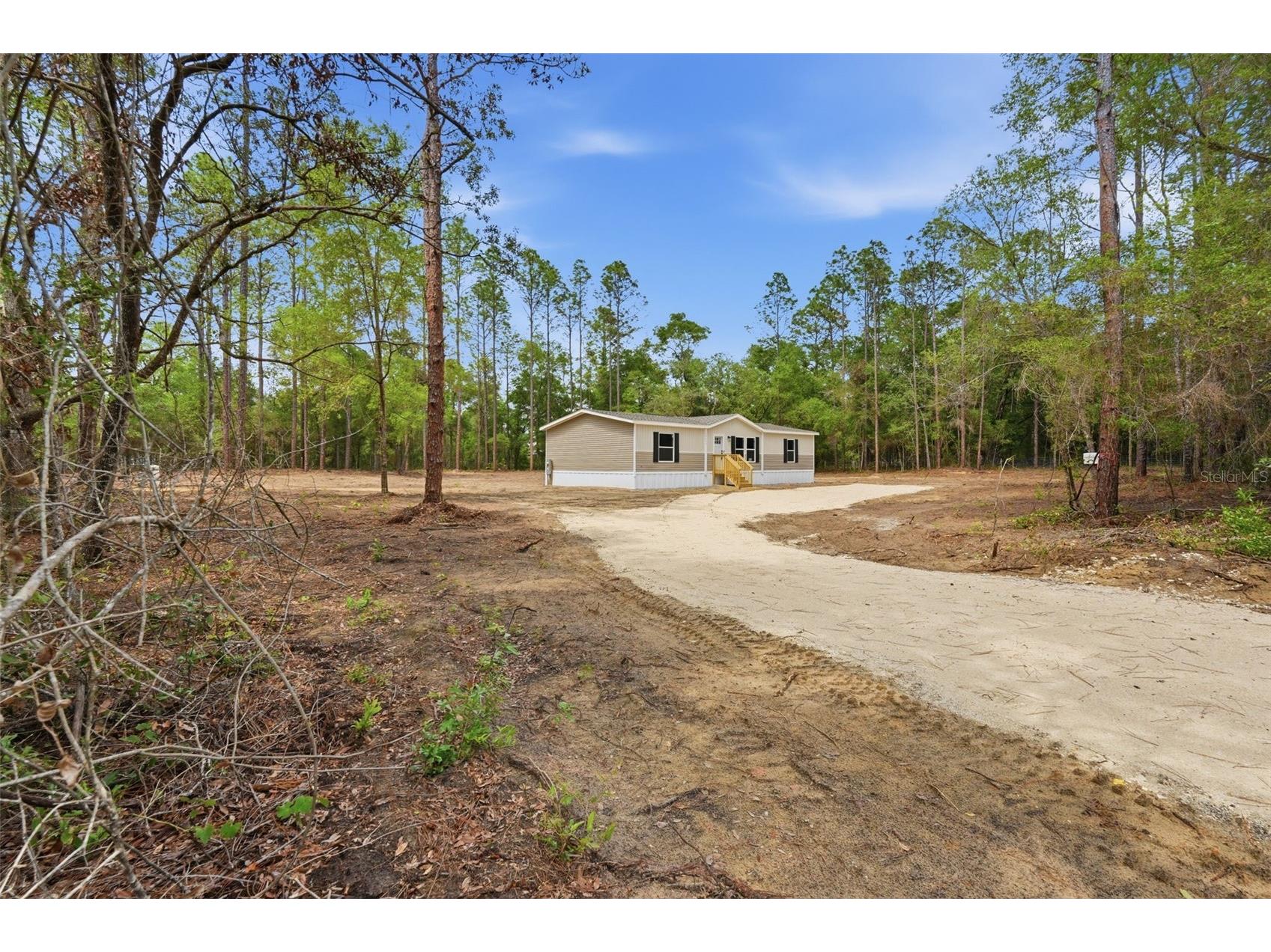 10451 NE 81st Street Bronson FL 32621 OM725292 image8