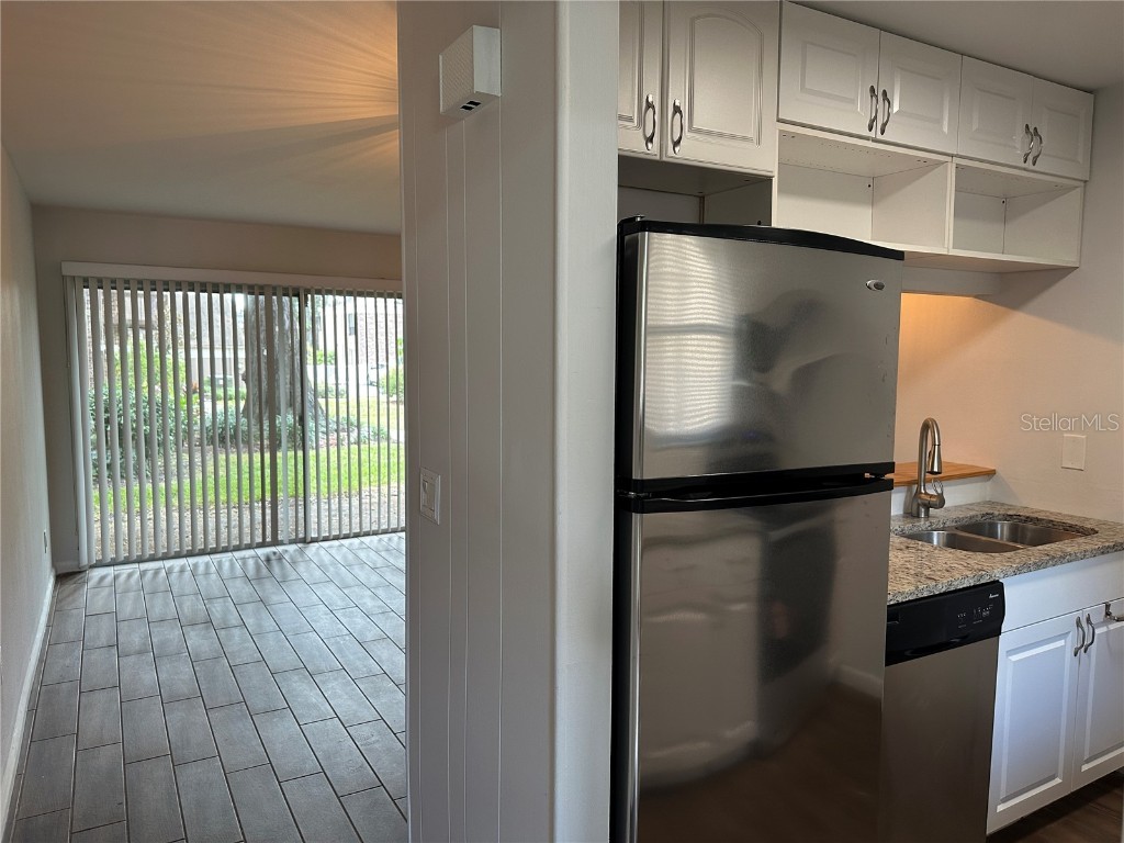 10453 Carrollbrook Circle #122 Tampa FL 33618 TB8444761 image2