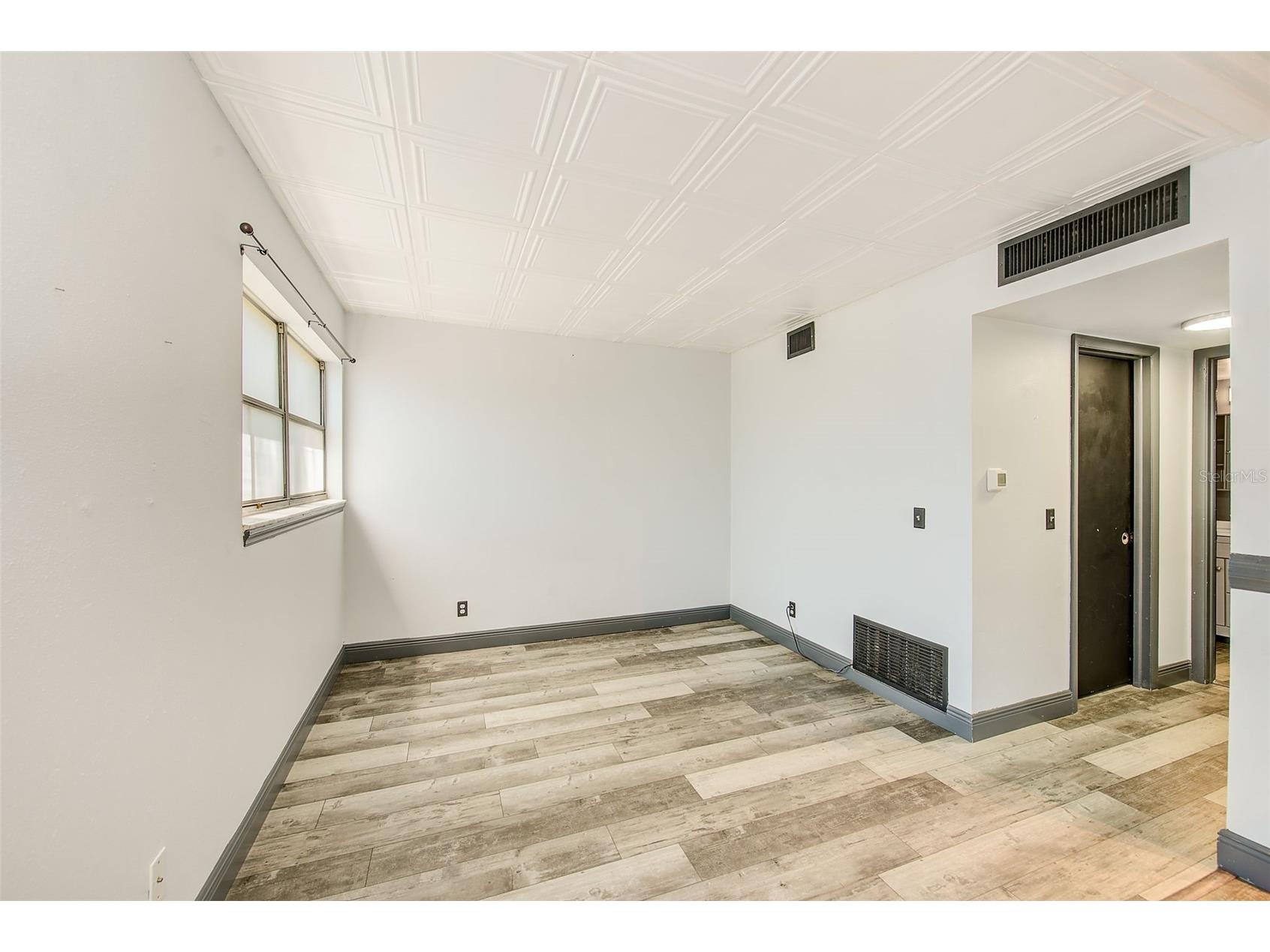 10453 Carrollbrook Circle #222 Tampa FL 33618 TB8522937 image8