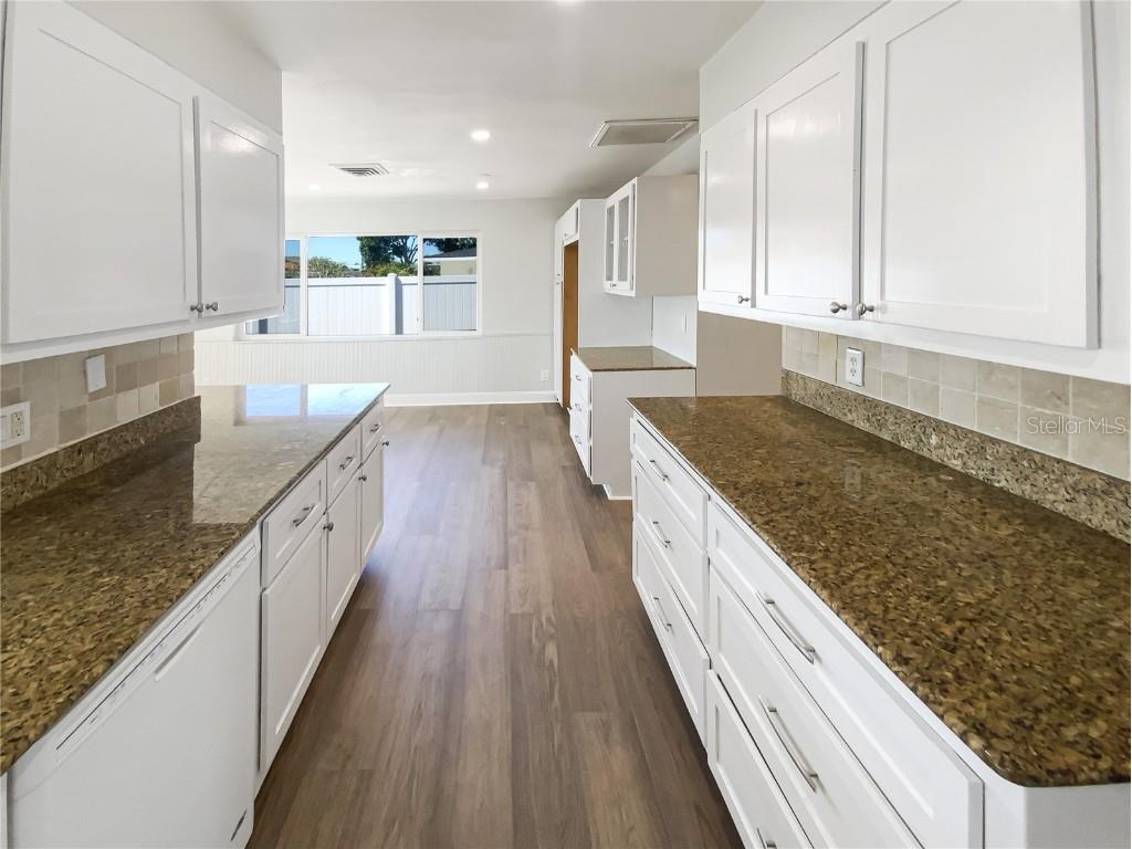 10454 138th Street Largo FL 33774 TB8455860 image14