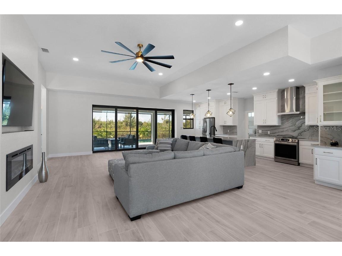 10454 Atenia Street Port Charlotte FL 33981 - POUGHKEEPSIE WATERWAY D6142560 image7