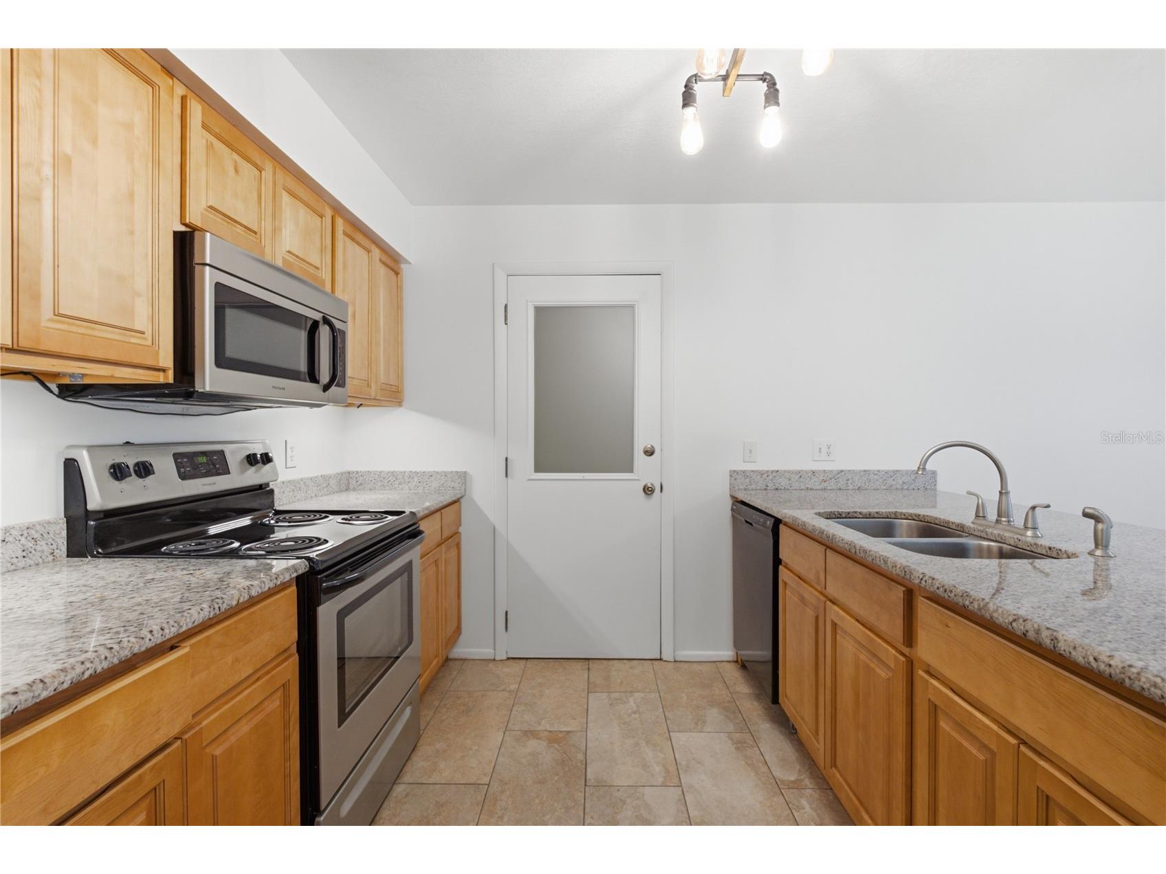 10455 Manassas Circle Orlando FL 32821 O6422515 image9