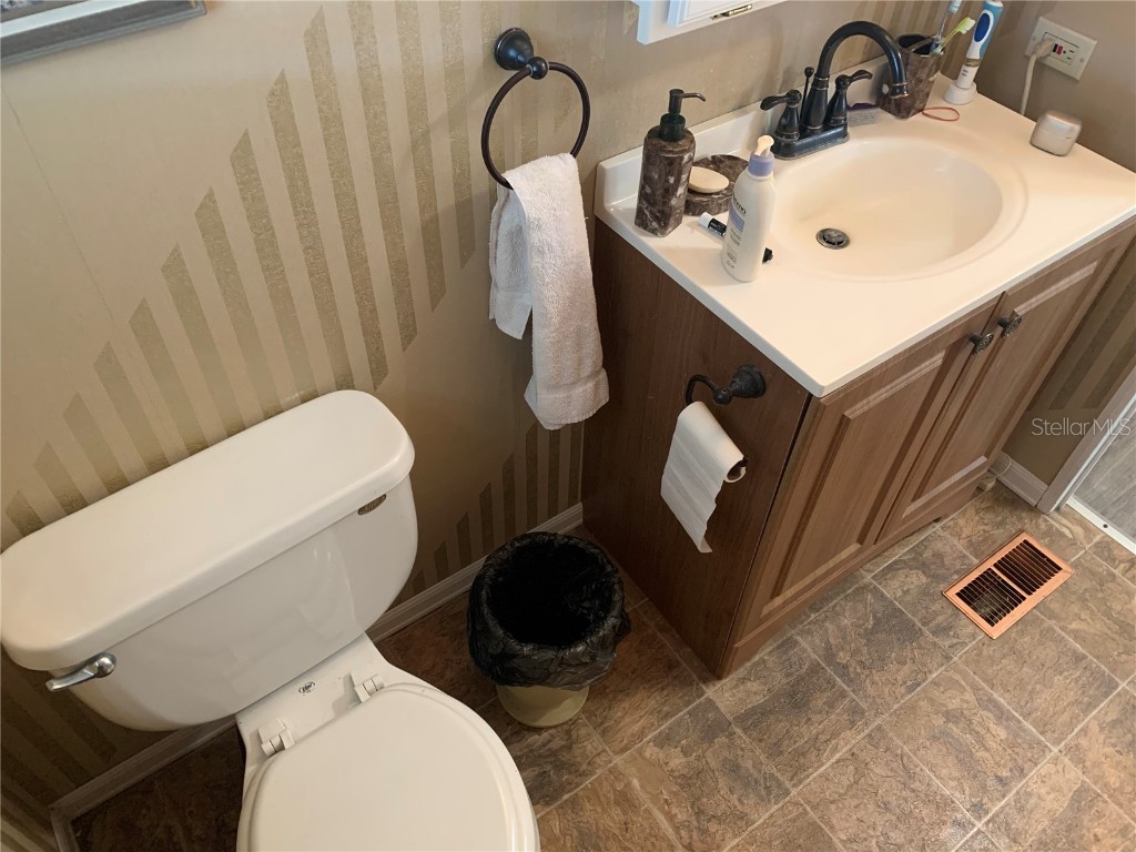 10456 Peaceful Drive Largo FL 33773 TB8339476 image18