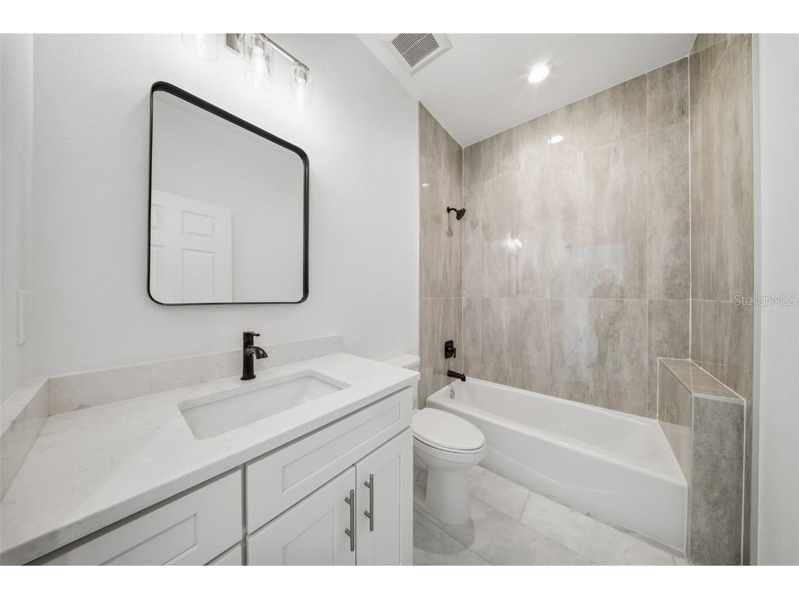 10458 - 10460 Pendleton Avenue Englewood FL 34224 TB8445466 image14