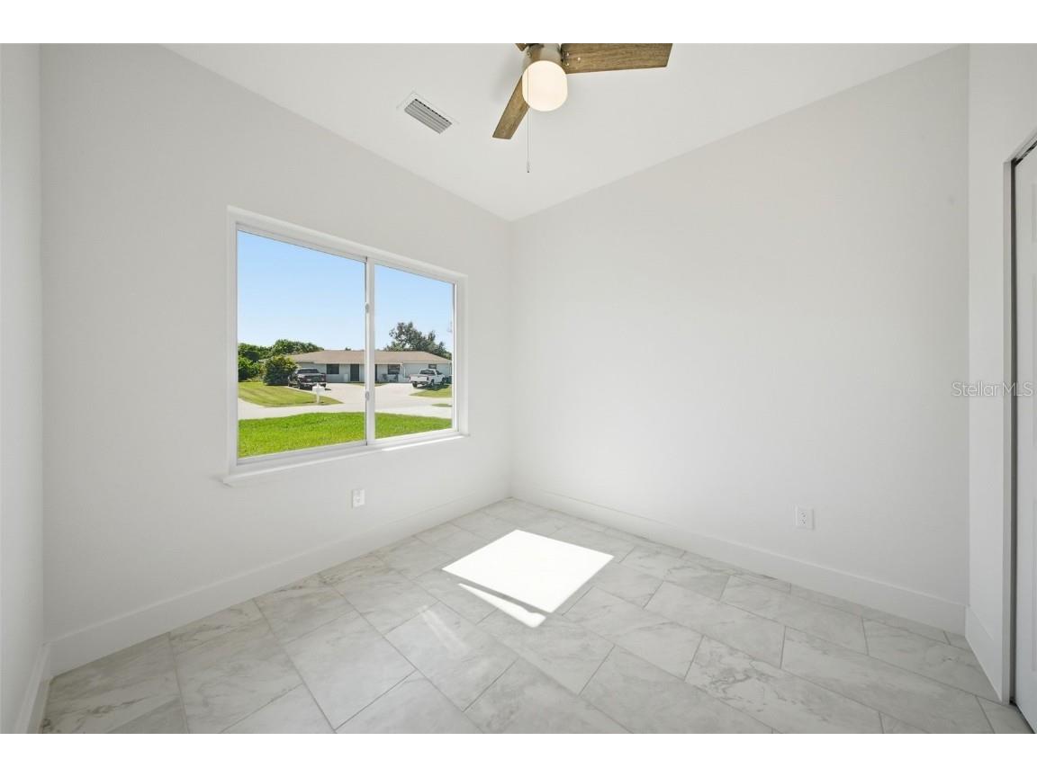 10458 - 10460 Pendleton Avenue Englewood FL 34224 TB8445466 image19