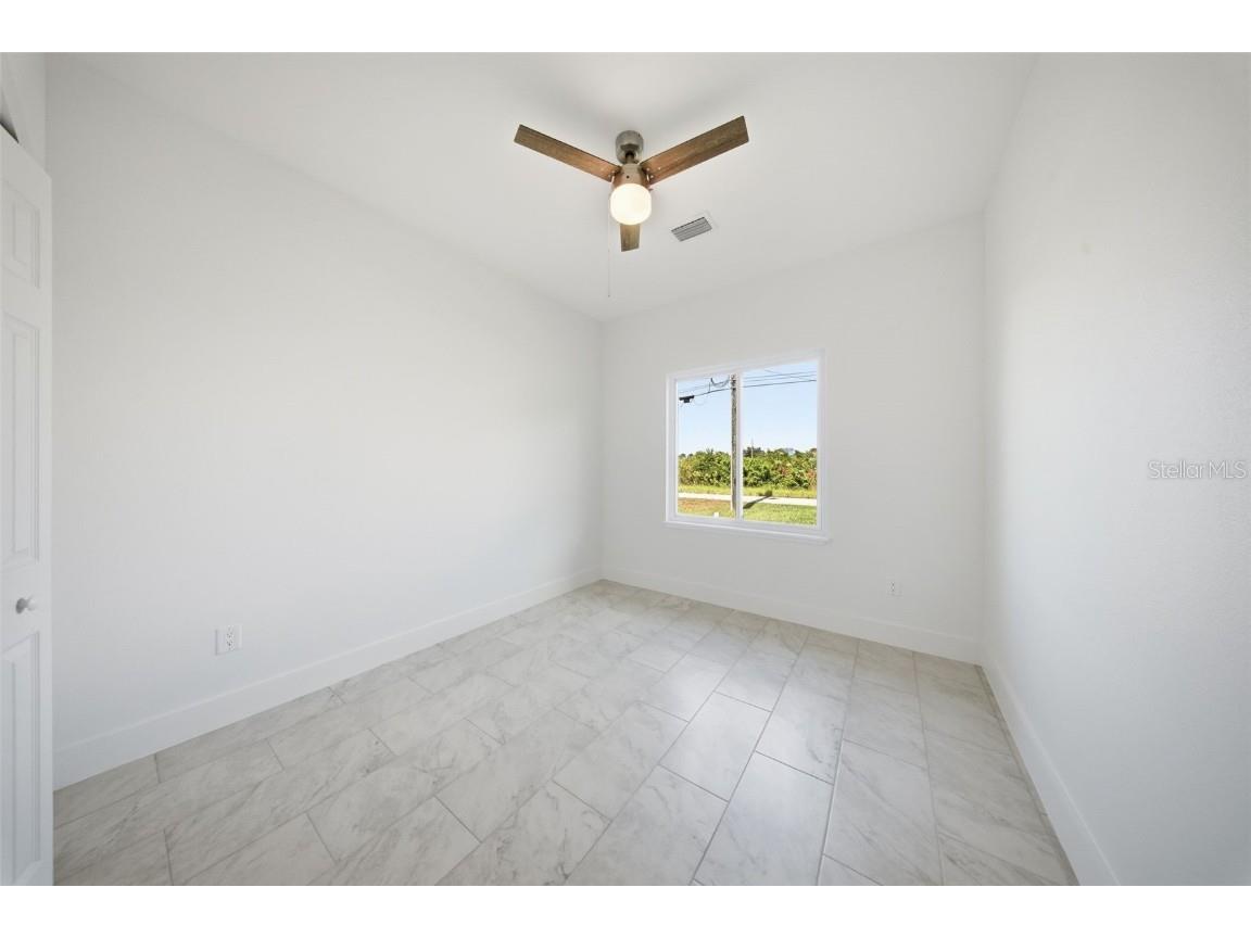 10458 - 10460 Pendleton Avenue Englewood FL 34224 TB8445466 image27