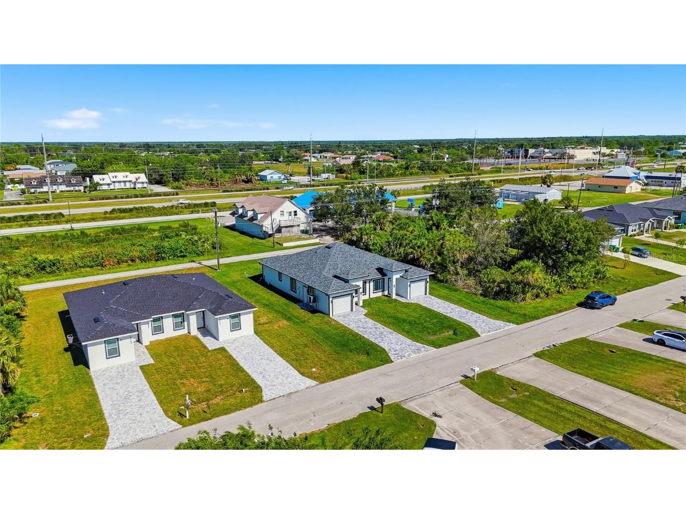 10458 - 10460 Pendleton Avenue Englewood FL 34224 TB8445466 image3