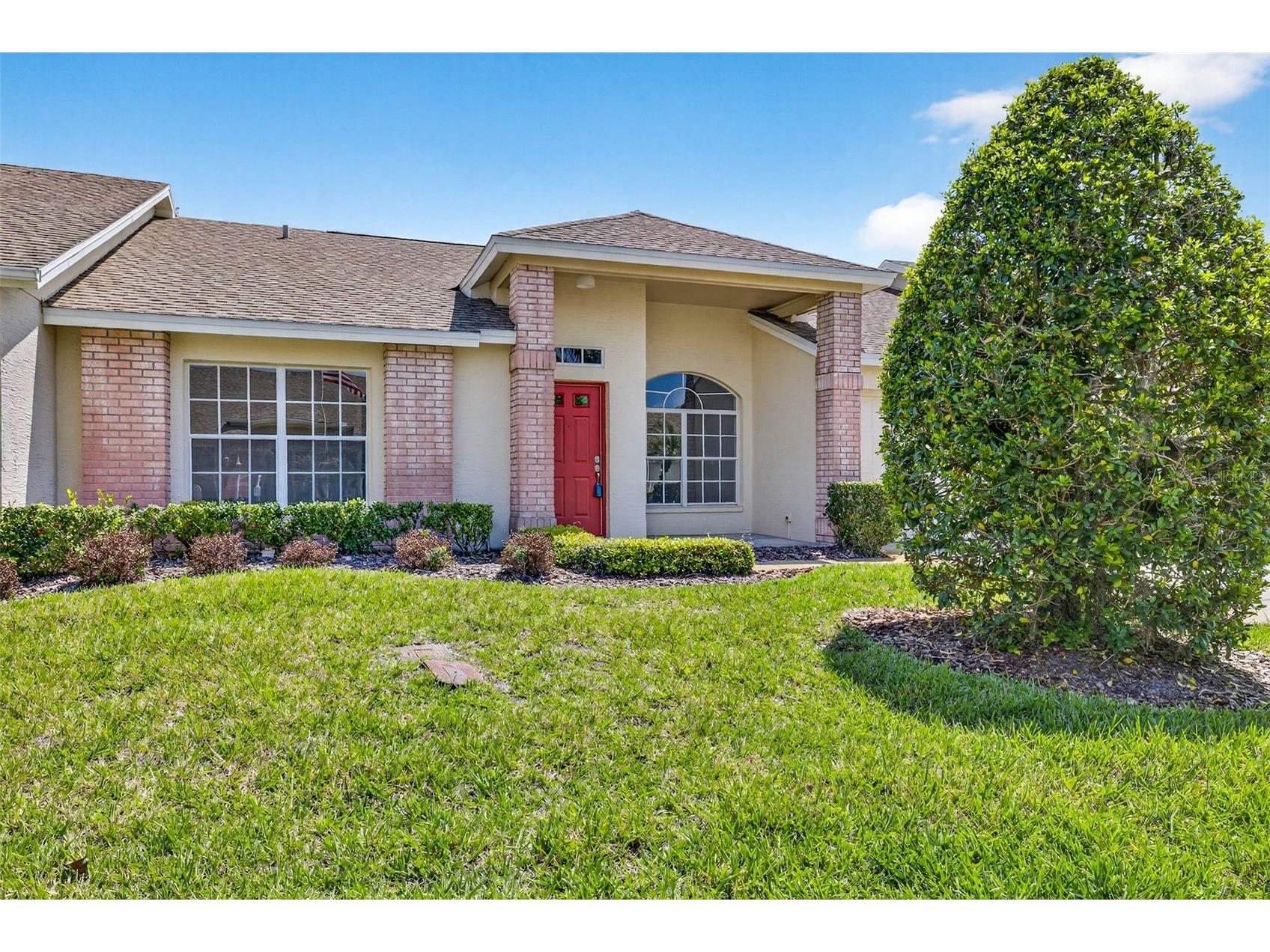 1046 Almondwood Drive Trinity FL 34655 TB8493701 image1