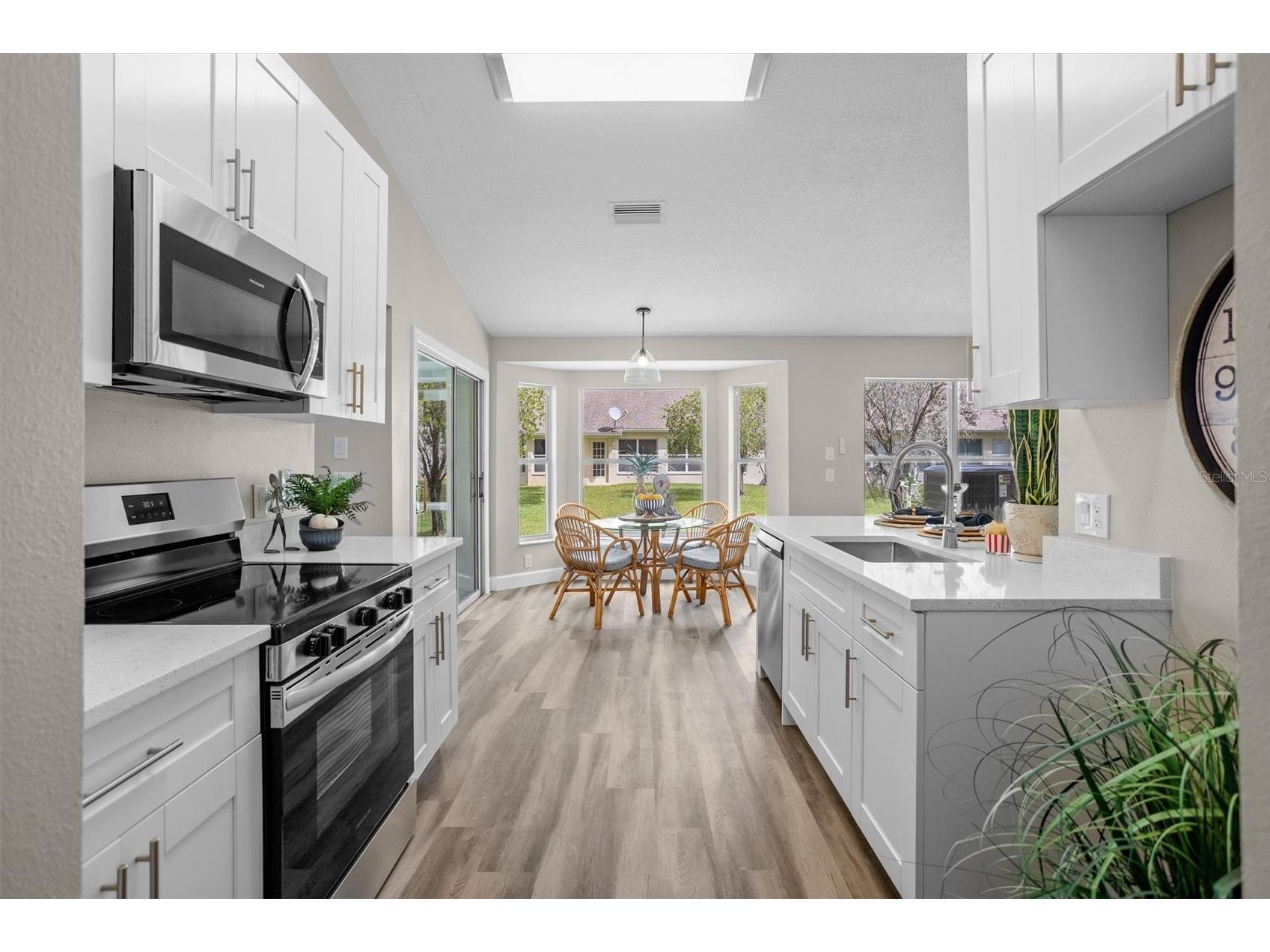 1046 Almondwood Drive Trinity FL 34655 TB8493701 image16