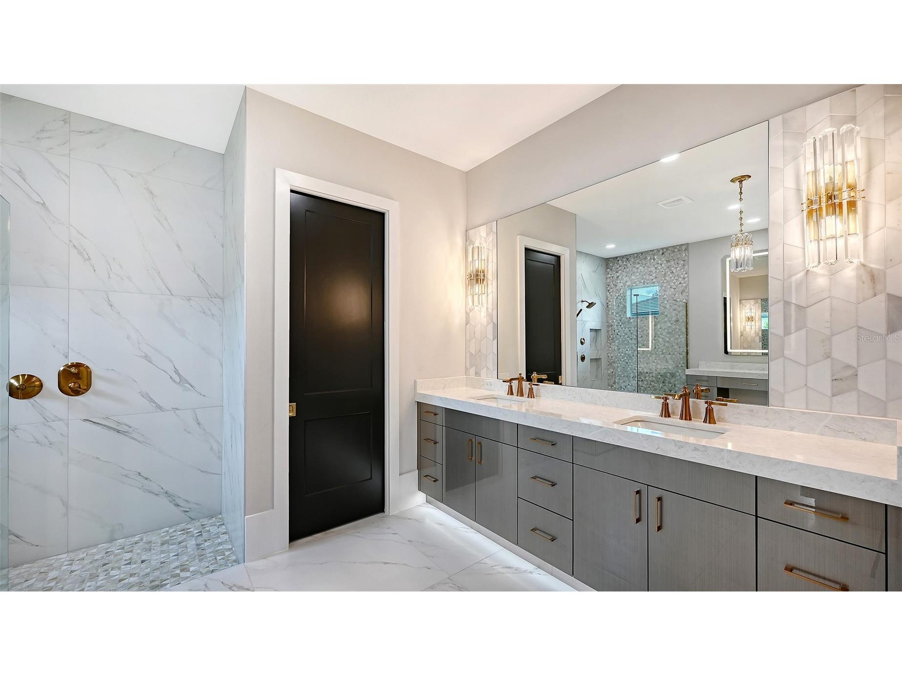 1046 Blue Shell Loop Sarasota FL 34240 A4694923 image28
