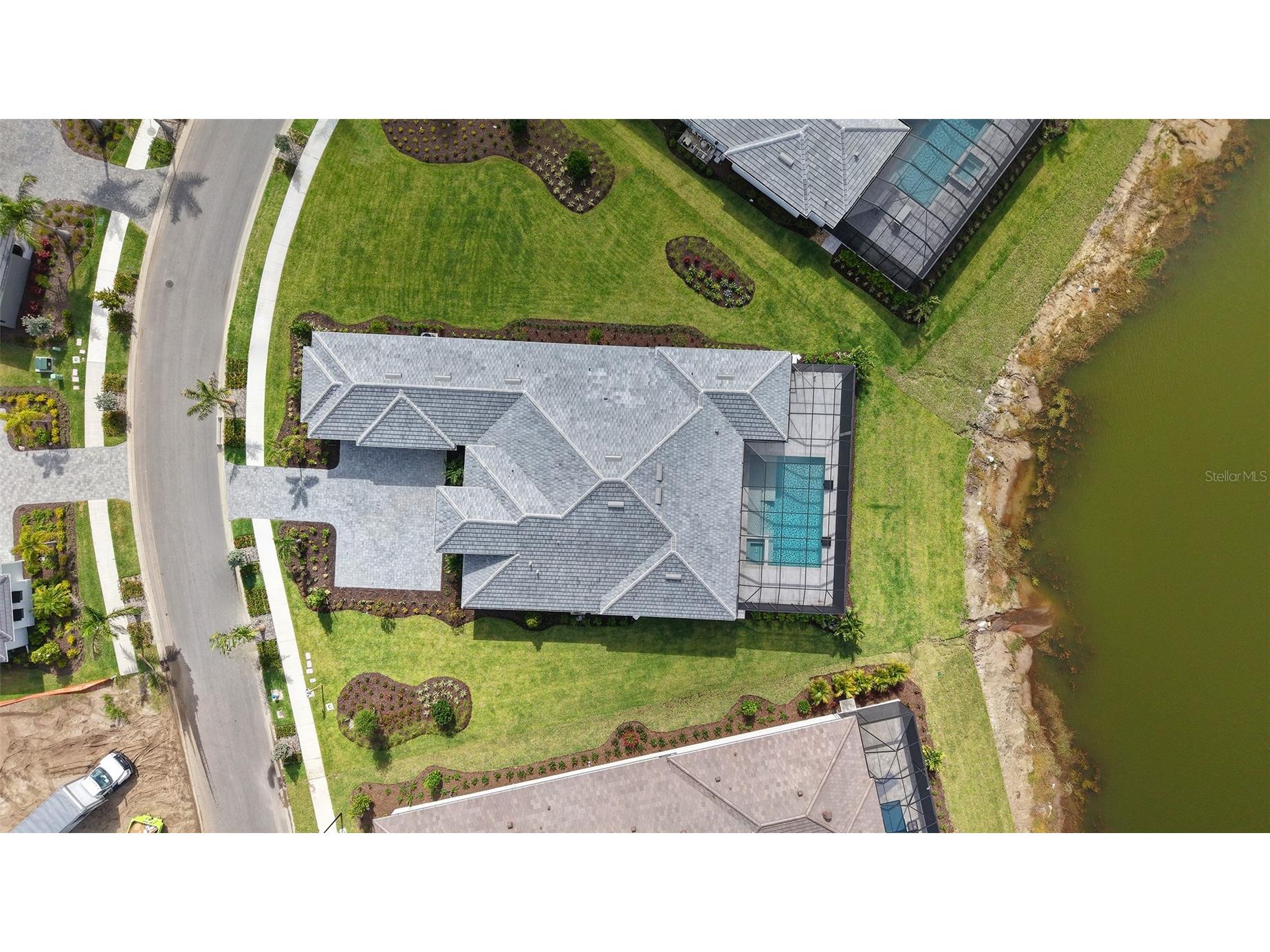 1046 Blue Shell Loop Sarasota FL 34240 A4694923 image9